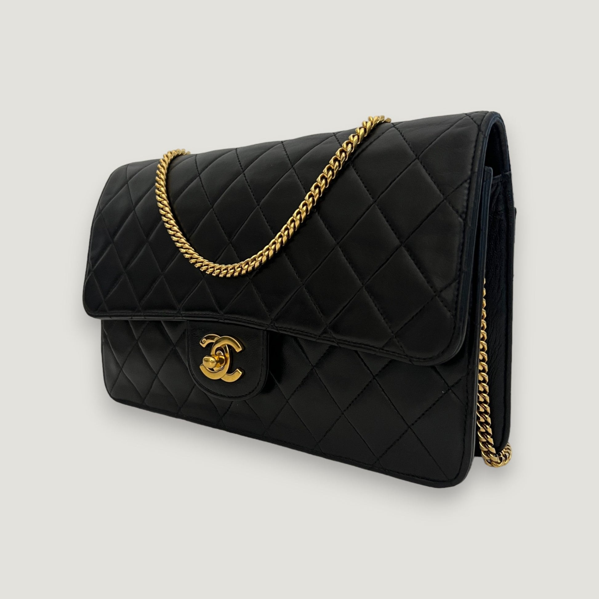 CHANEL CLASSIC MEDIUM BAG | SINGLE FLAP