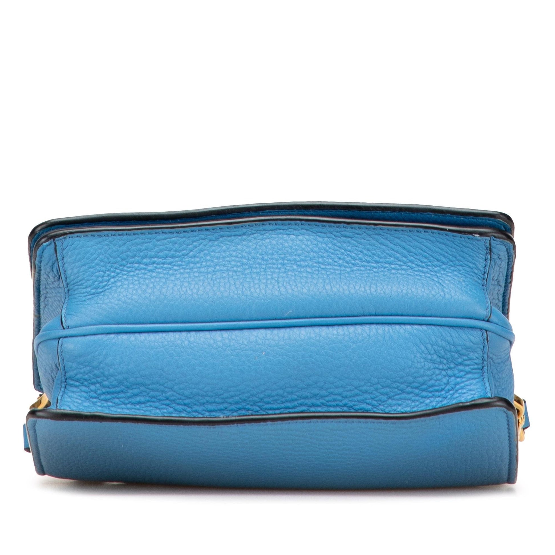 Prada Daino Crossbody Vitello Flap Crossbody Bag Flap Crossbody 3