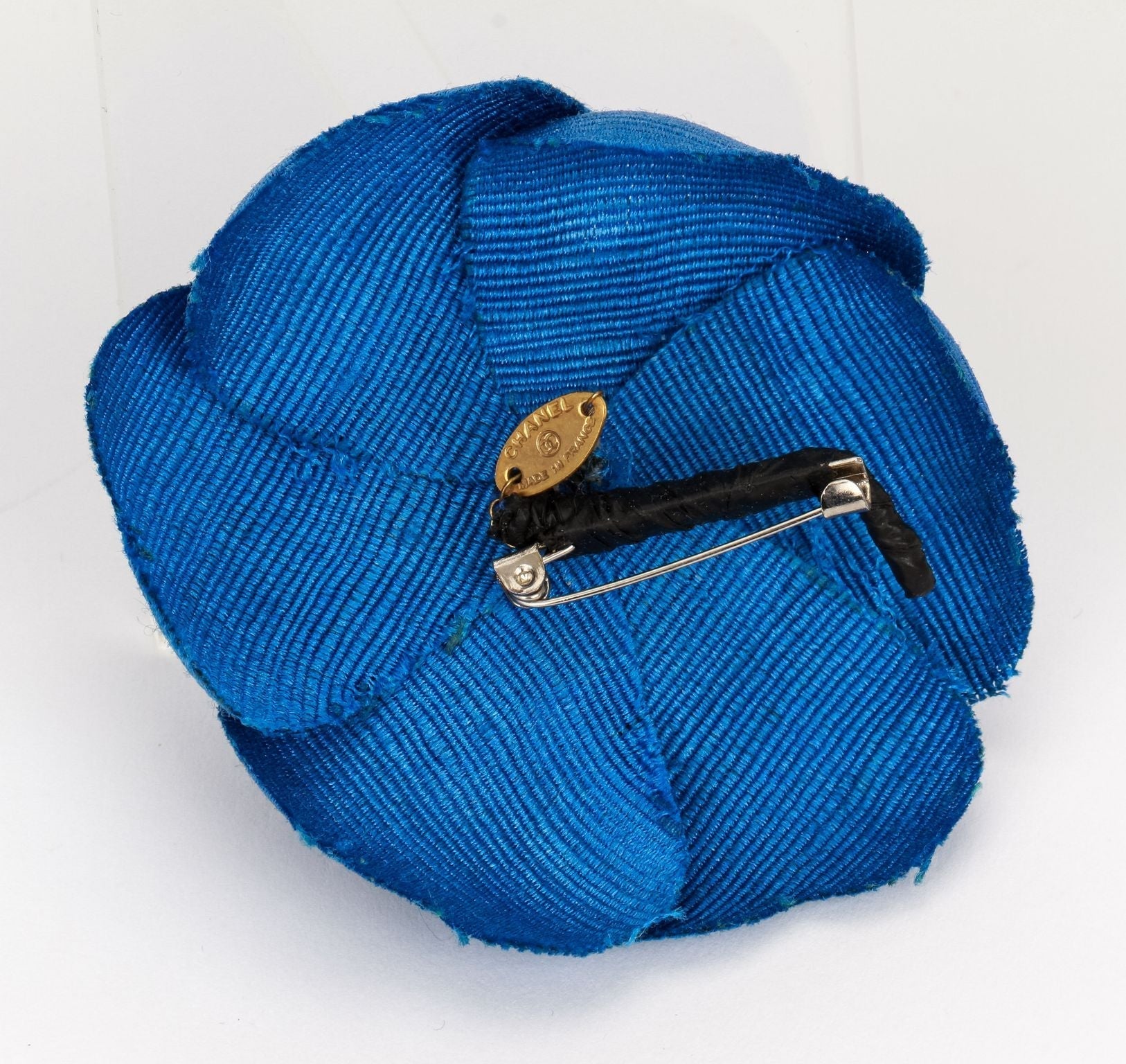 Chanel fabric camellia brooch Handbag Blue Large