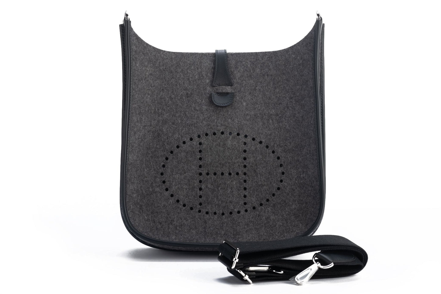 Hermes Bnib Grey Felt Evelyne Pm Handbag Black Travel Bag