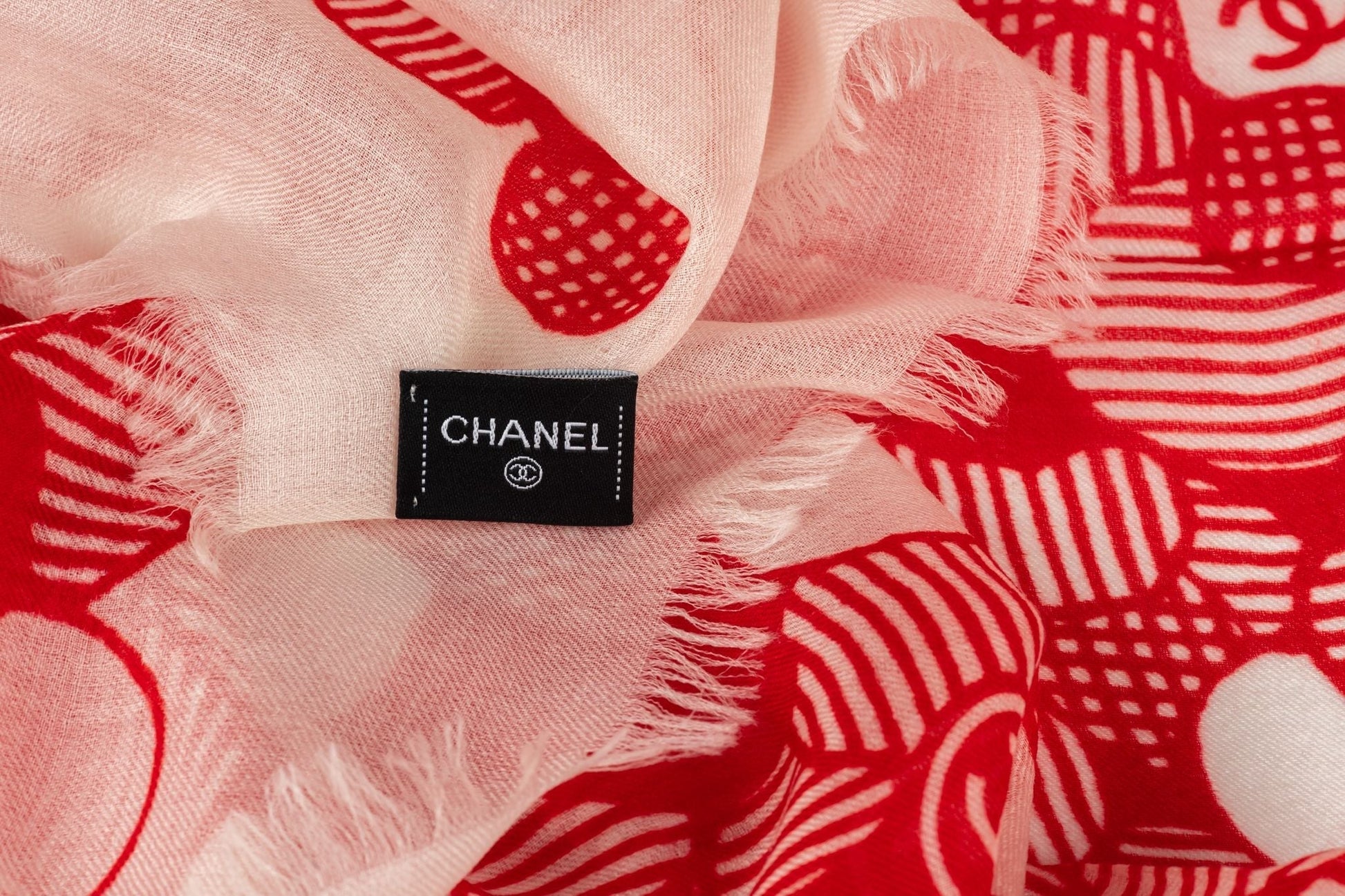 Chanel New Camellia Shawl Handbag White Red