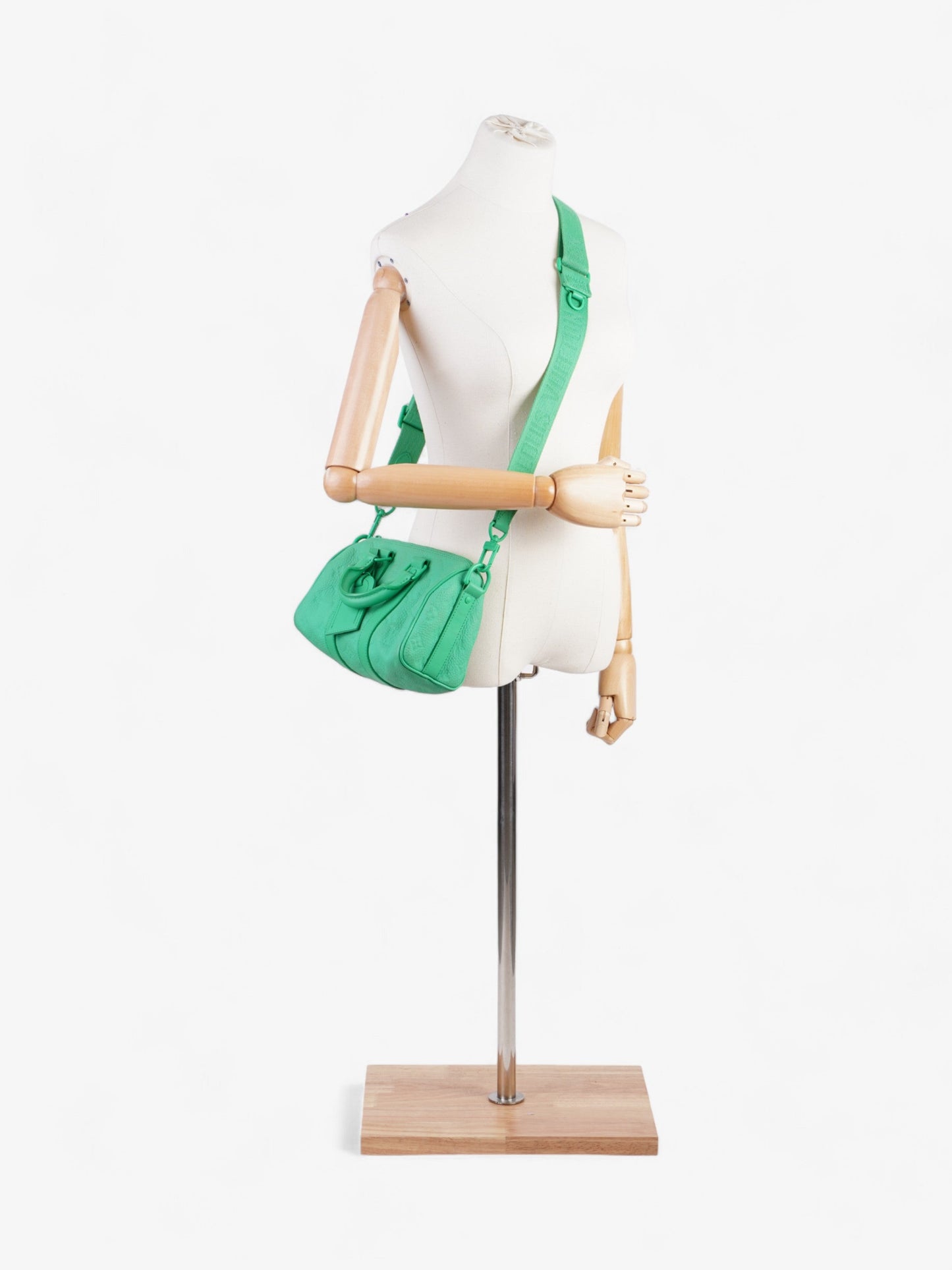 Louis Vuitton Keepall Bandouliere 25 Embossed Monogram Leather Green Travel Bag