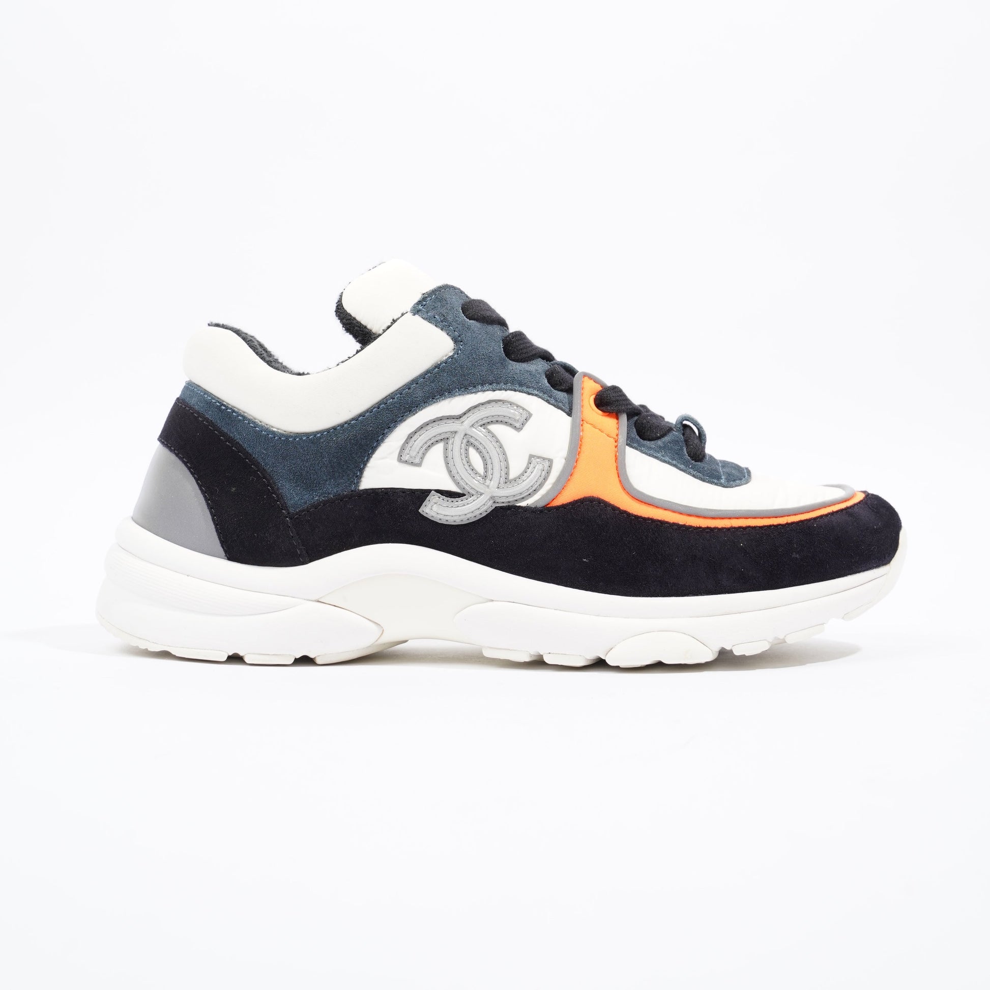 Chanel CC Logo Sneaker White   Black   Orange Suede EU 36 UK 3