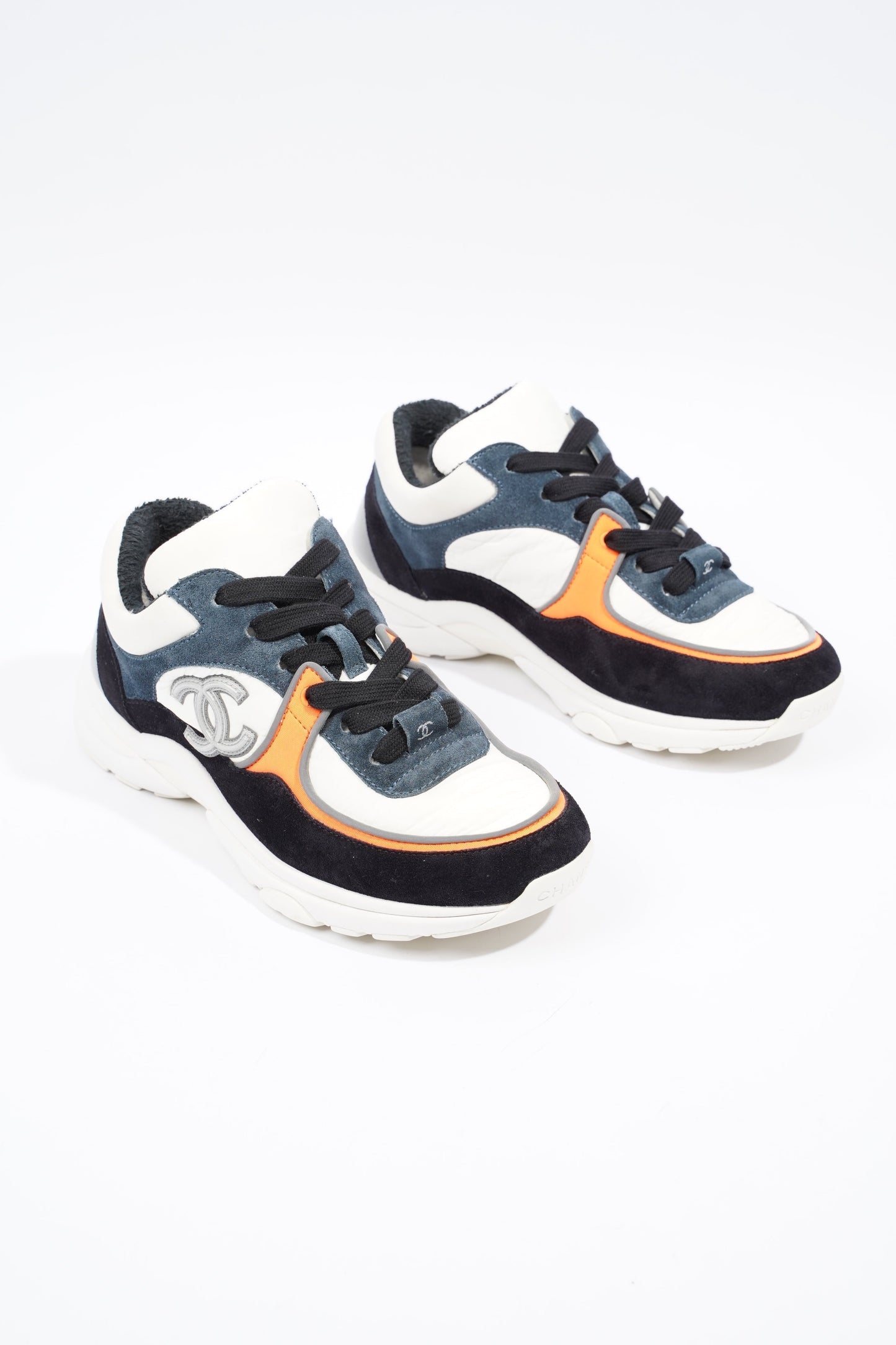 Chanel CC Logo Sneaker White   Black   Orange Suede EU 36 UK 3