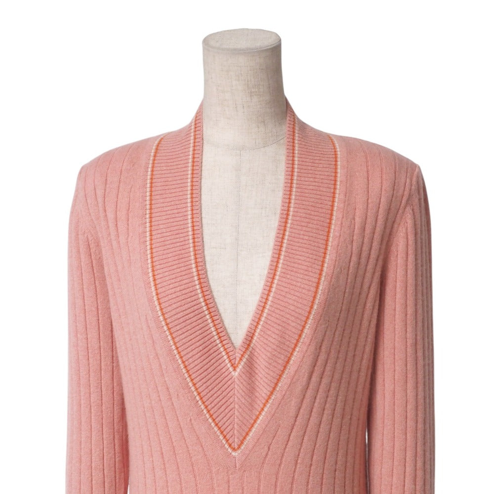 Chanel knit cashmere No Pink Handbag