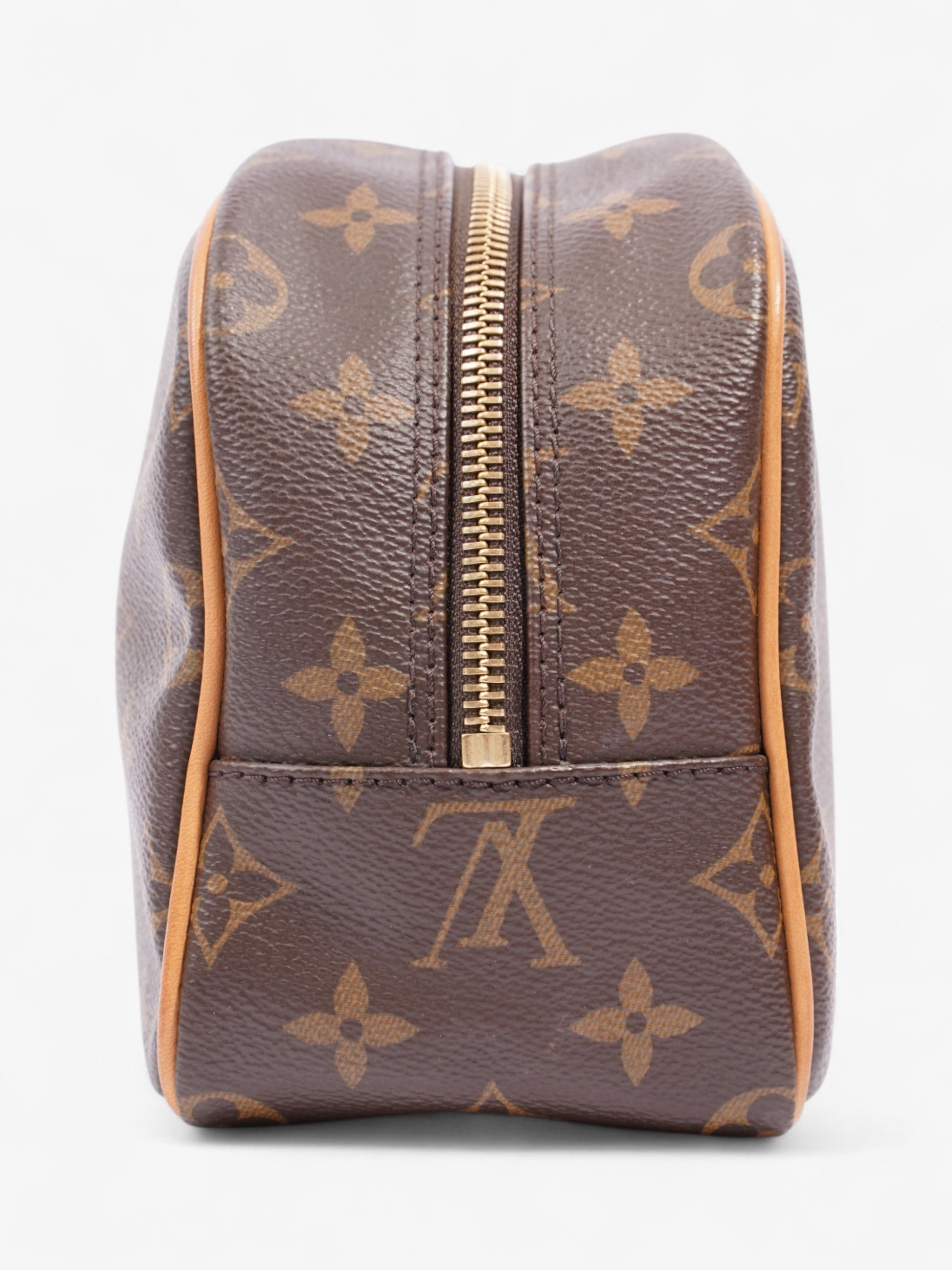 Louis Vuitton Cosmetic Coated MM Monogram Canvas Coated Canvas Apparel Mm 2