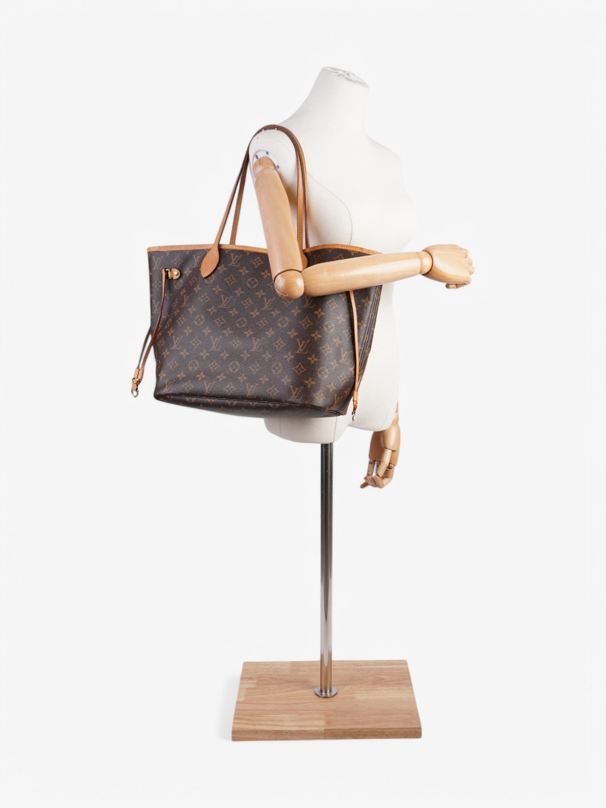 Louis Vuitton Neverfull Coated MM Monogram Canvas Coated Canvas Apparel Mm 54