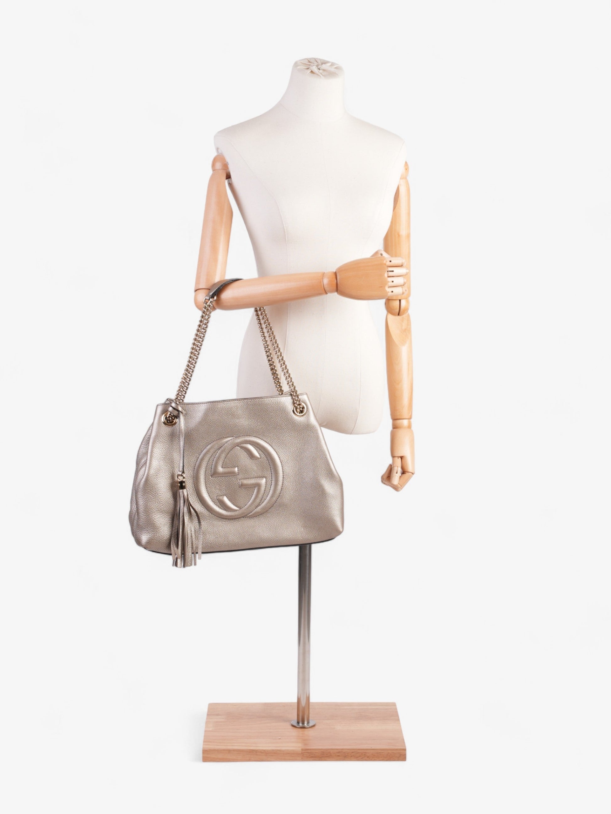 Gucci Soho Chain Tote Golden Calfskin Medium Leather Beige Shoulder Bag