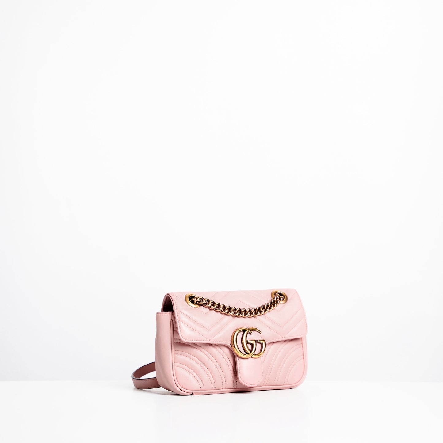 Gucci Marmont In Dusty Handbag Pink Mini Travel Bag