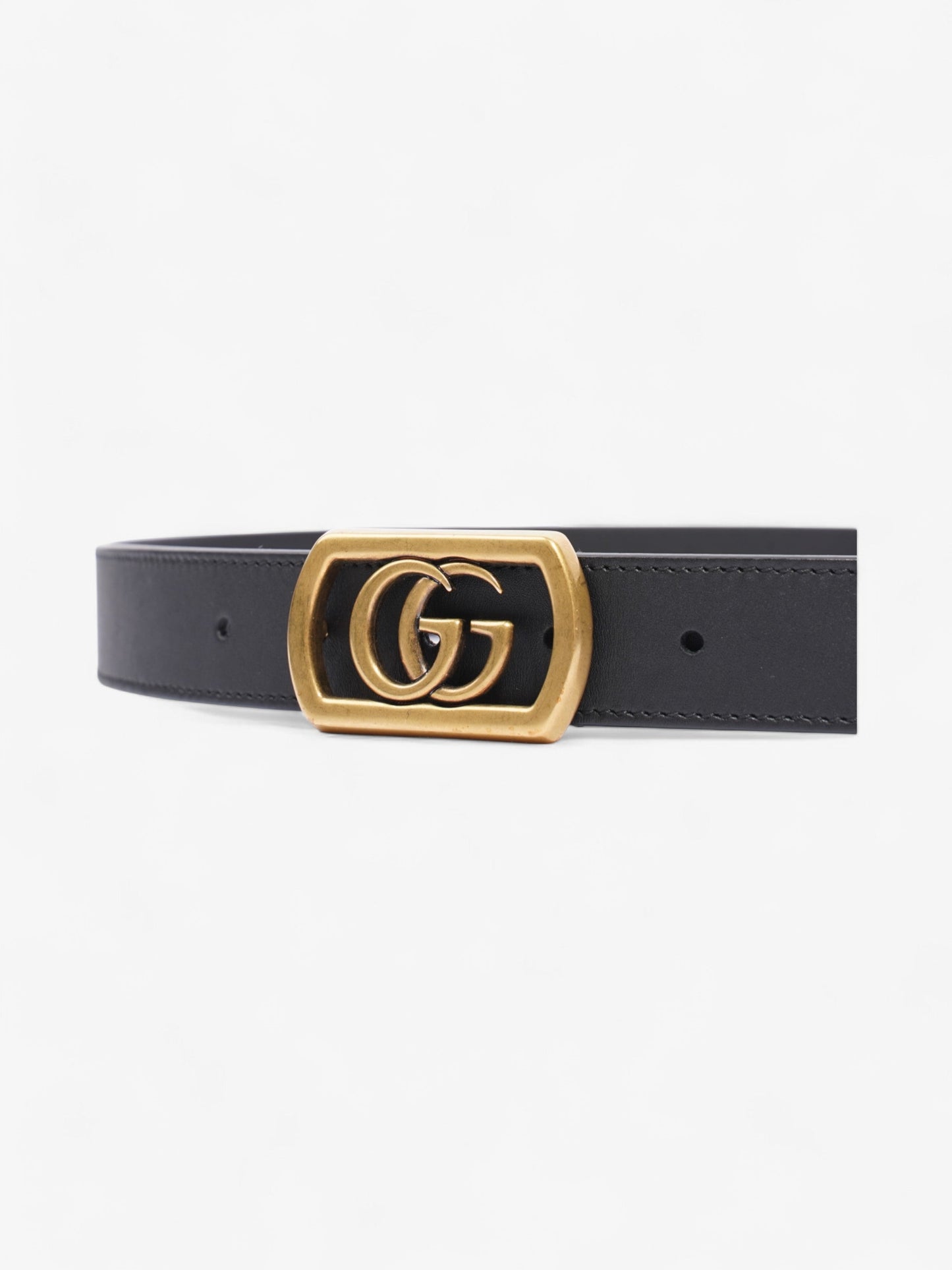 Gucci Marmont Belt Handbag Black Gold Accessory