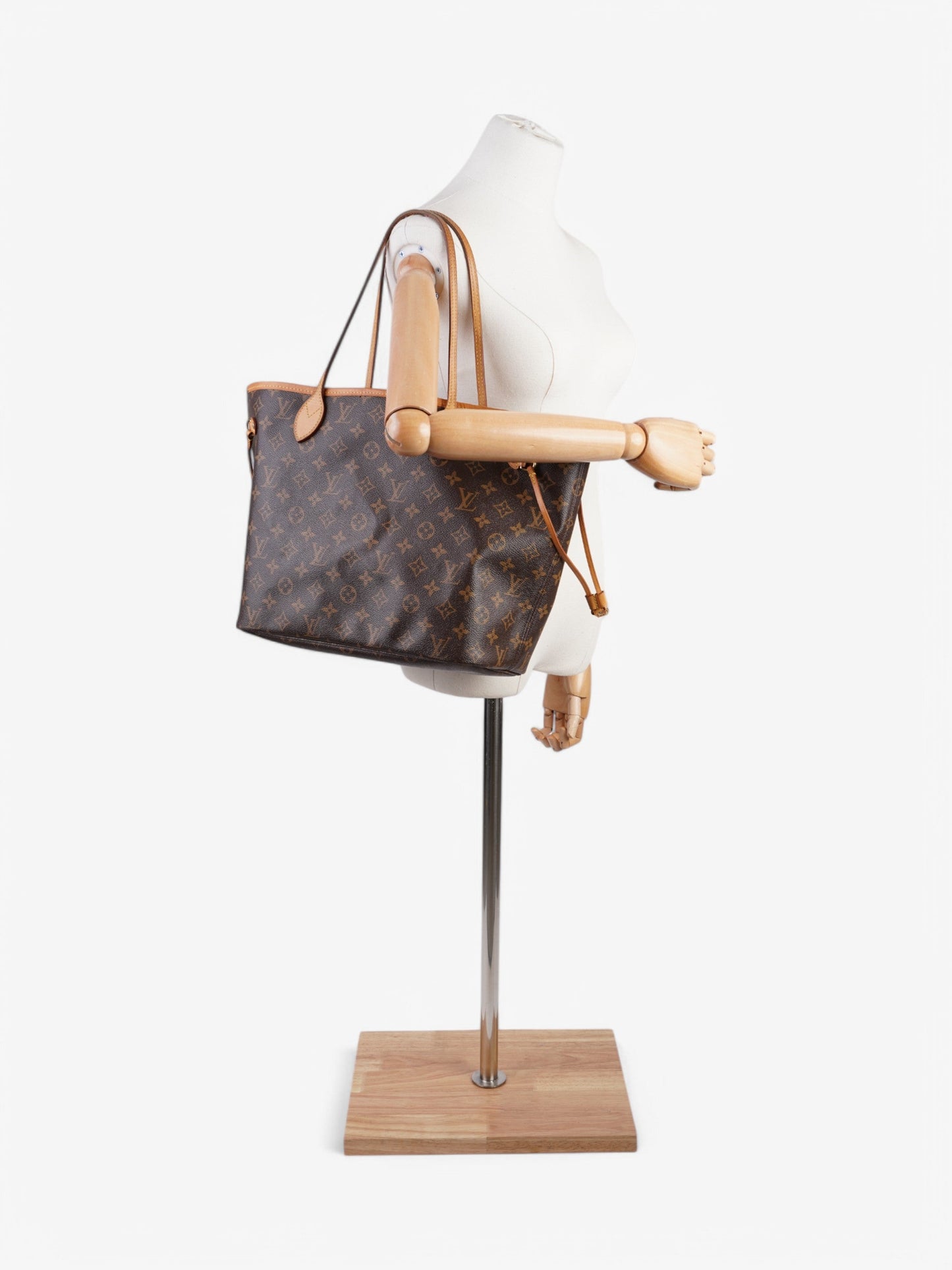 Louis Vuitton Neverfull Coated MM Monogram Canvas Coated Canvas Apparel Mm 52