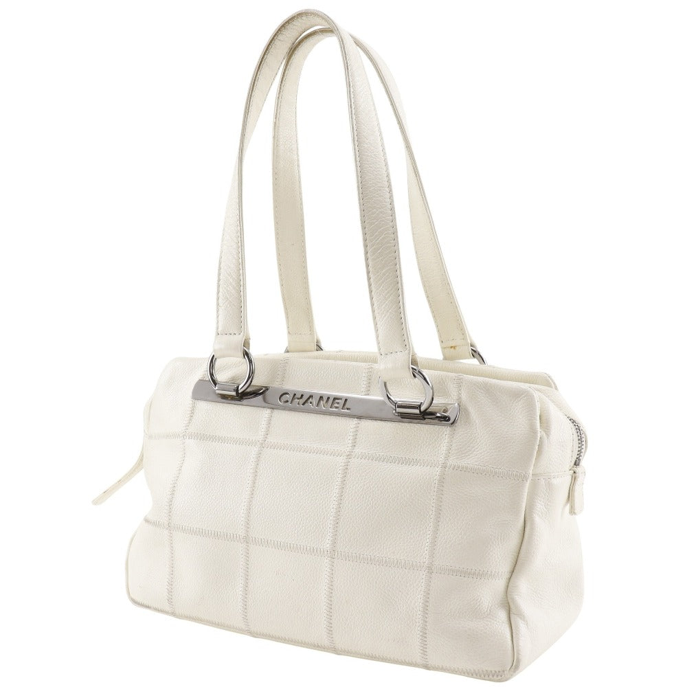 Chanel Caviar skin off Boston Chocolate bar White Tote Bag