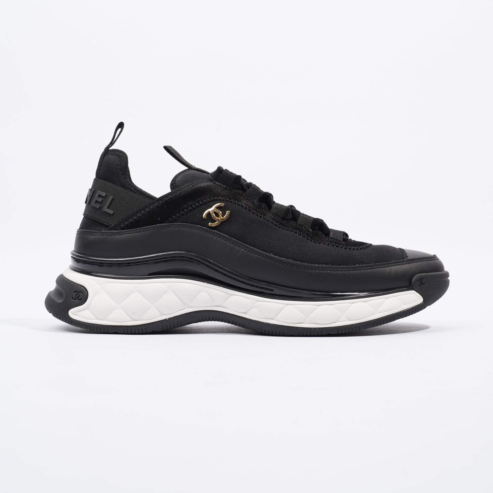 Chanel CC Logo Sneaker Black   White Nylon EU 41 UK 7