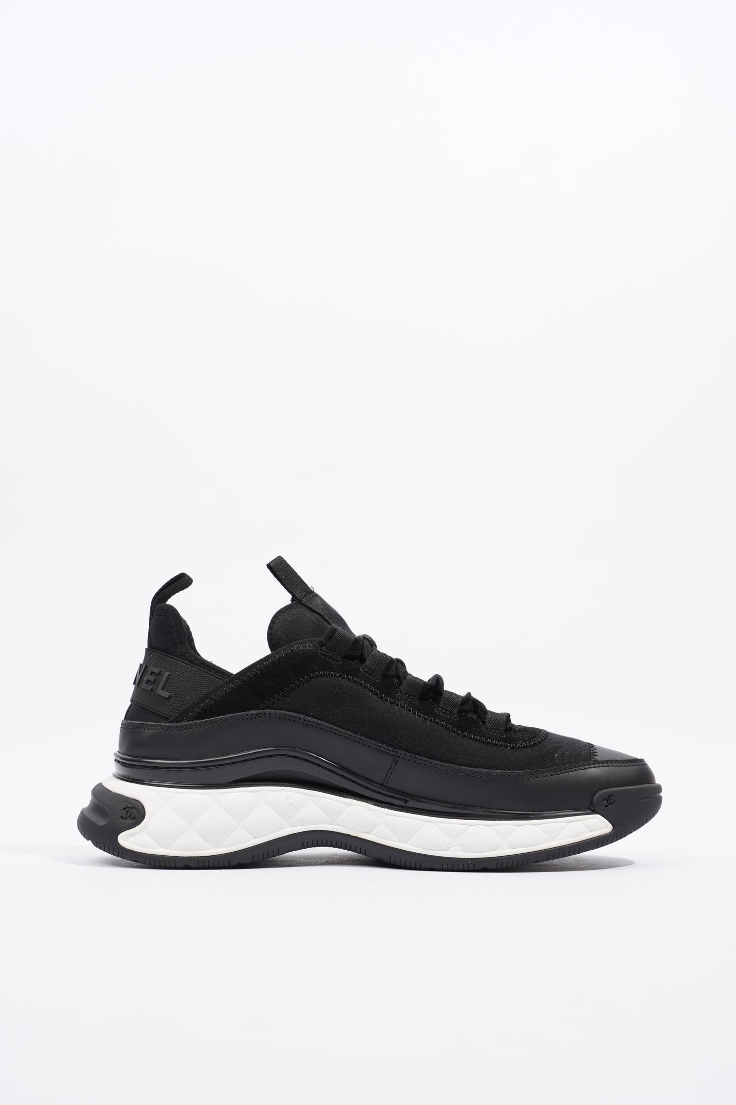Chanel CC Logo Sneaker Black   White Nylon EU 41 UK 7