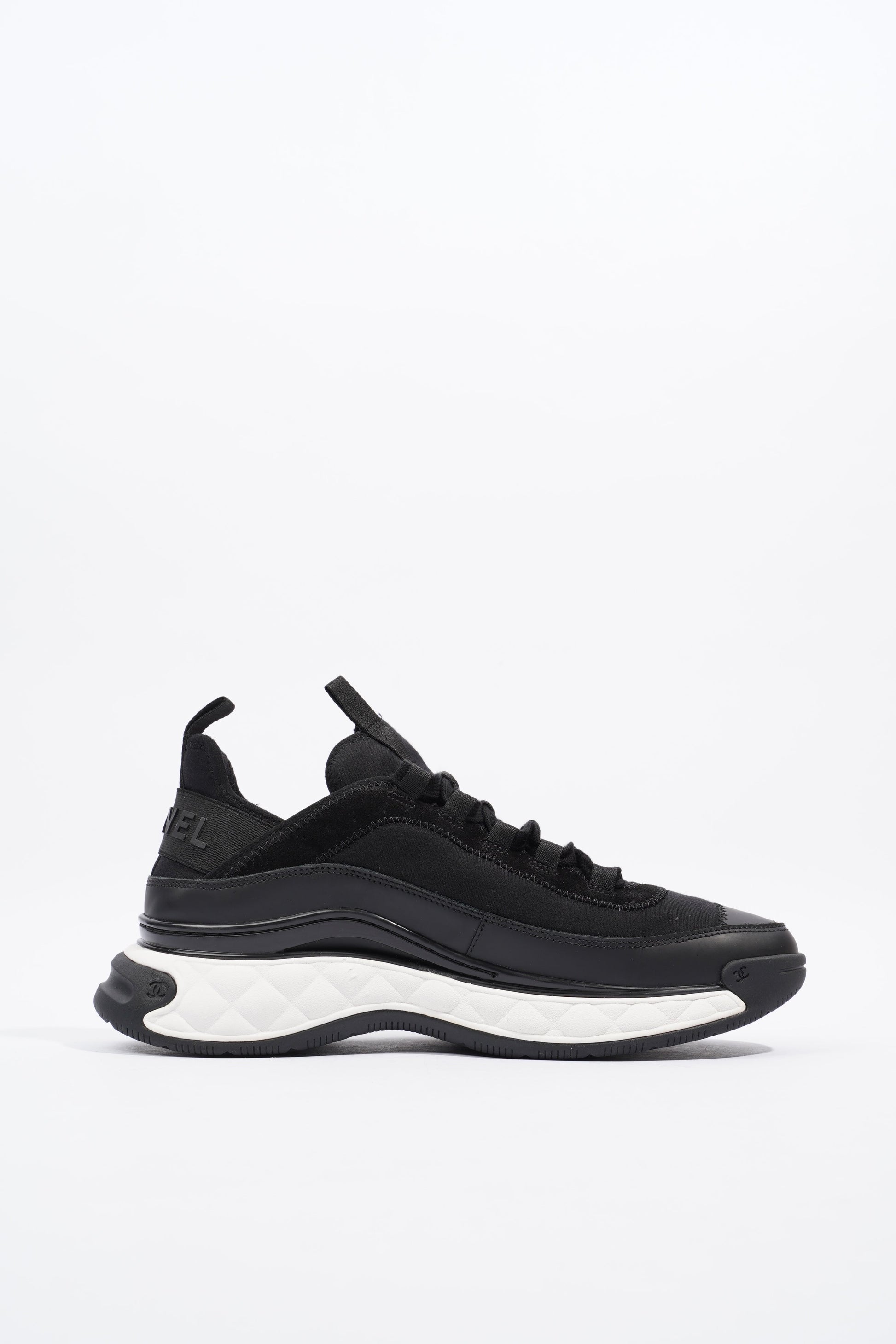 Chanel CC Logo Sneaker Black   White Nylon EU 41 UK 7