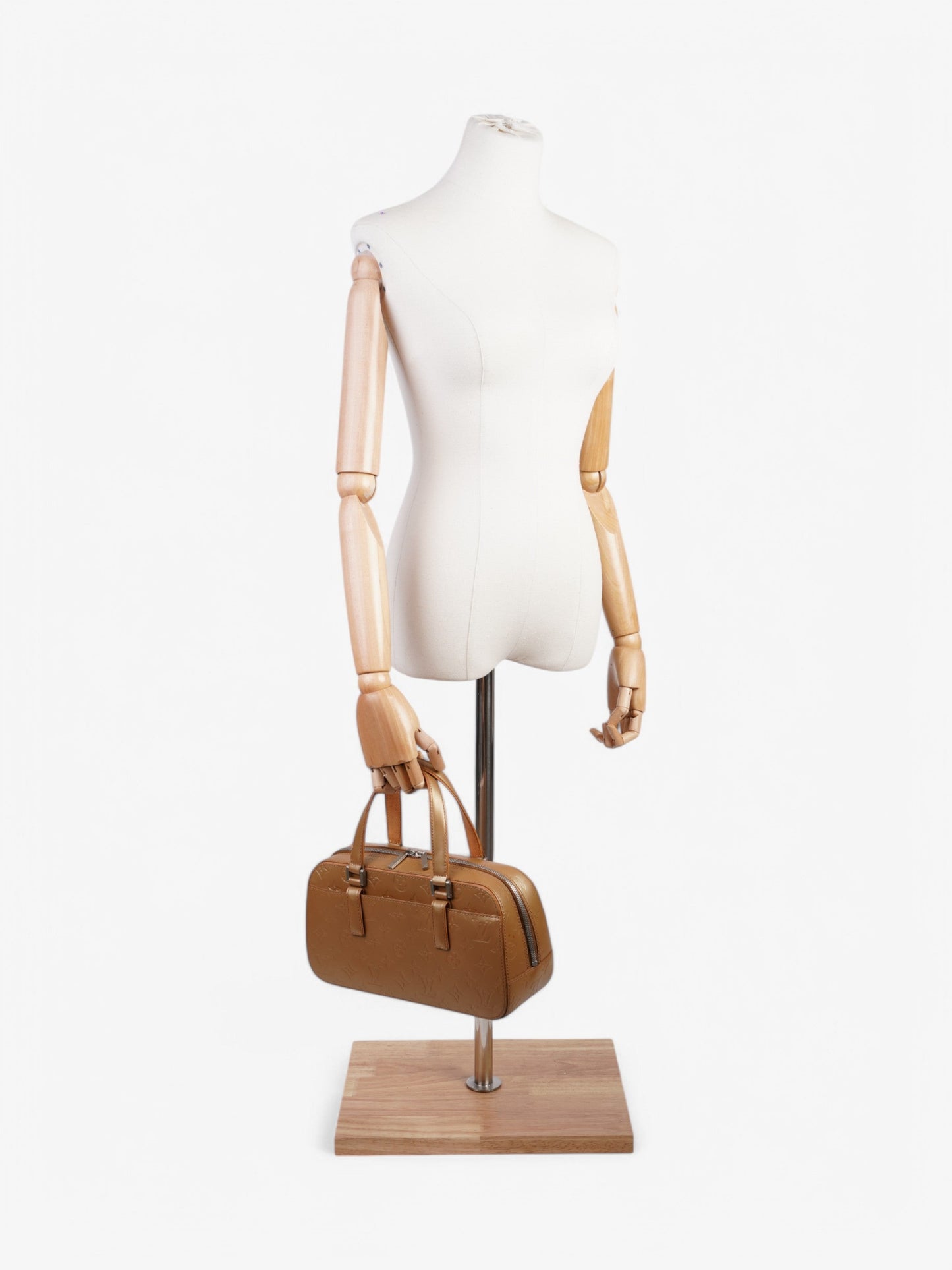 Louis Vuitton Mat Shelton Embossed Monogram Leather Beige Handbag