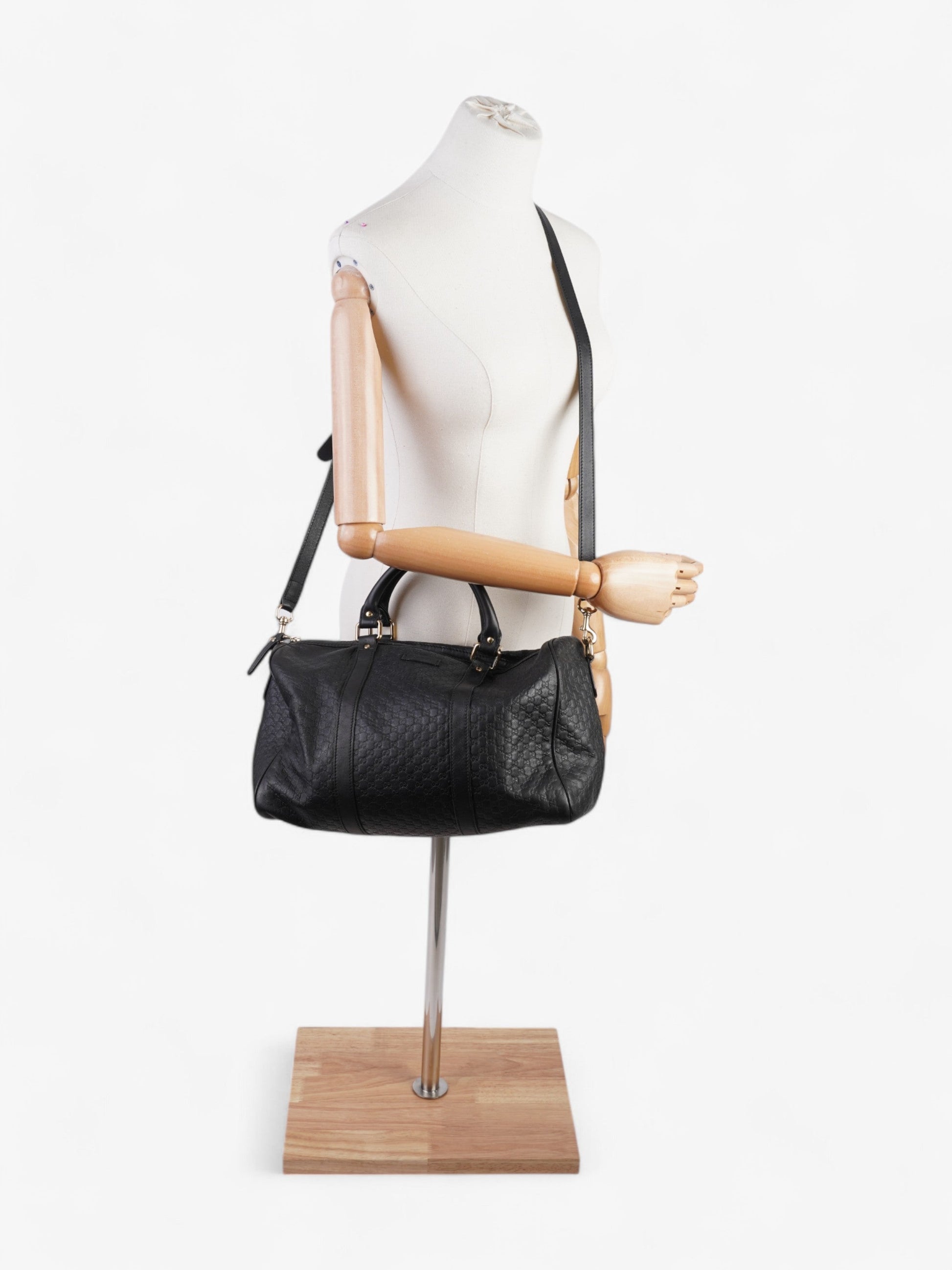 Gucci Boston Bag ssima Embossed Leather Black Shoulder Bag