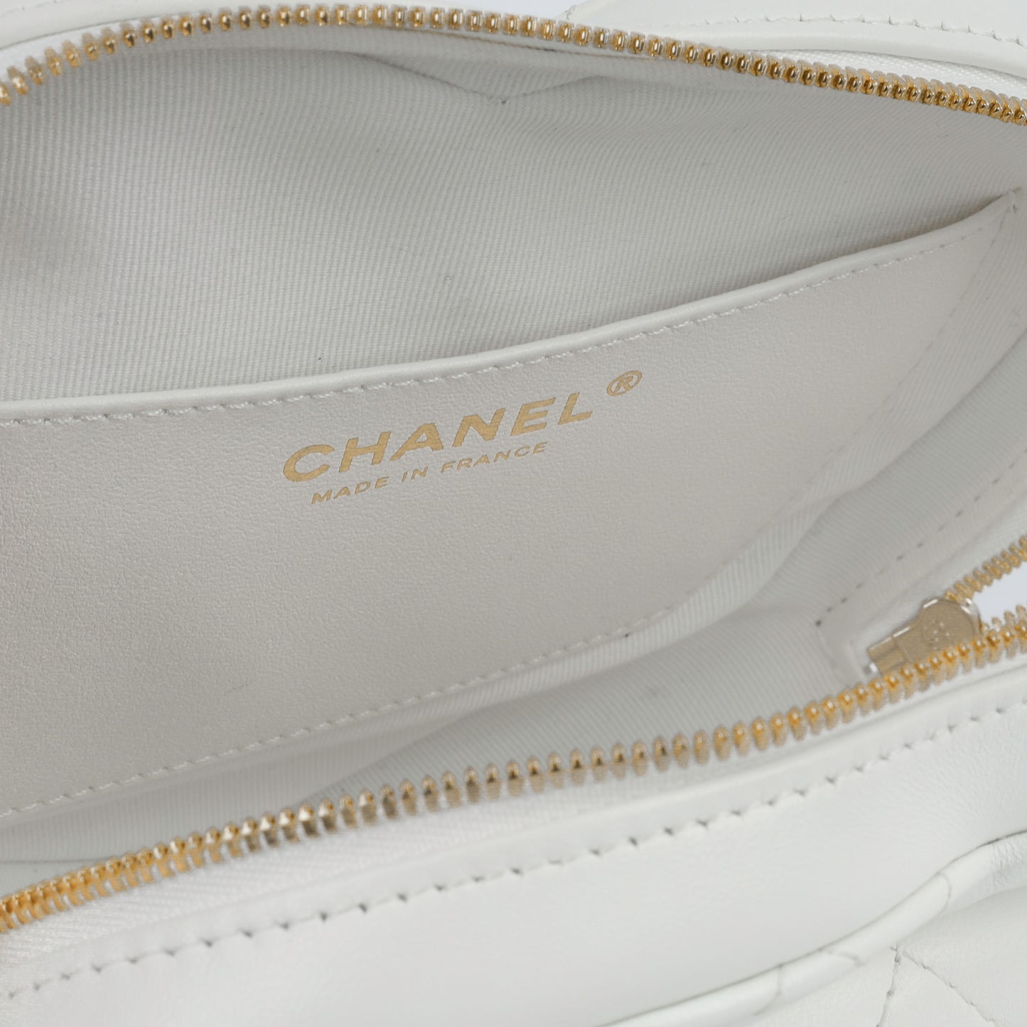 Chanel Large Heart Bag White Lambskin CGHW Plaque Series