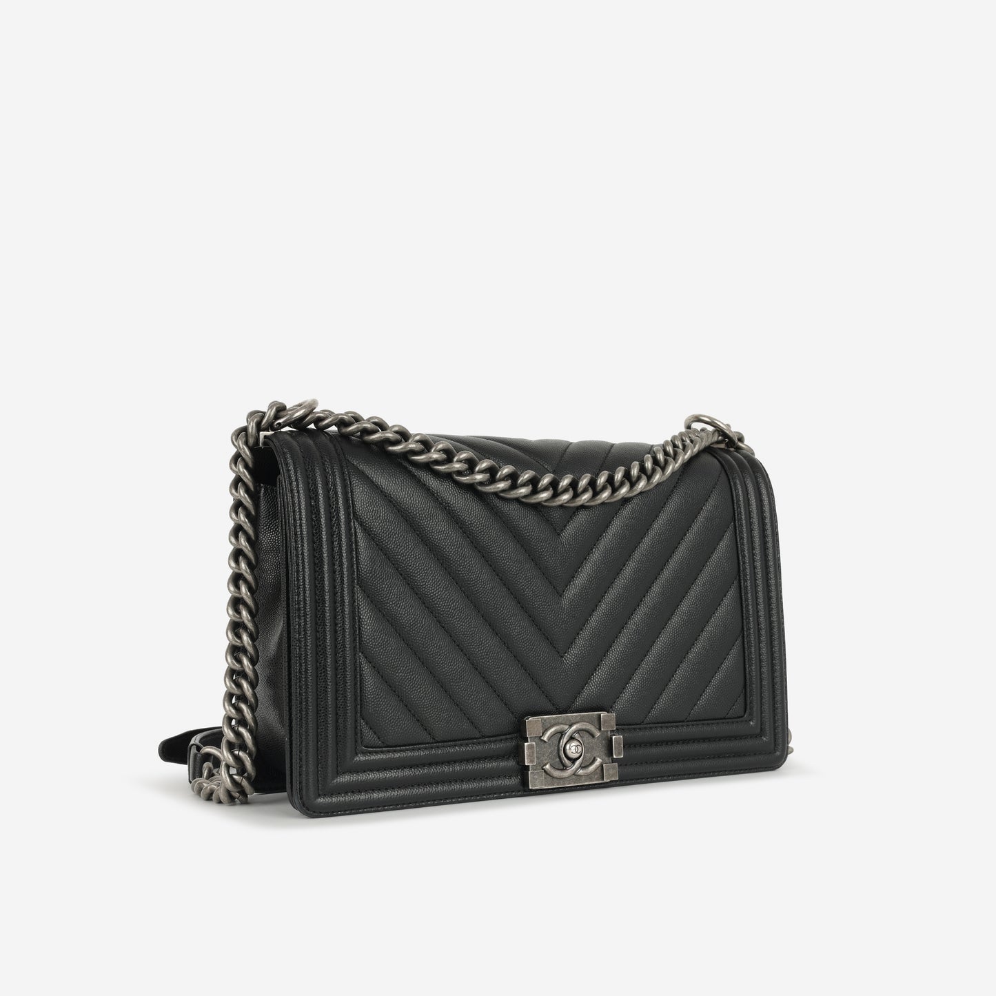 Chanel - New Medium Boy Bag - Black Chevron Caviar RHW - 2017 -