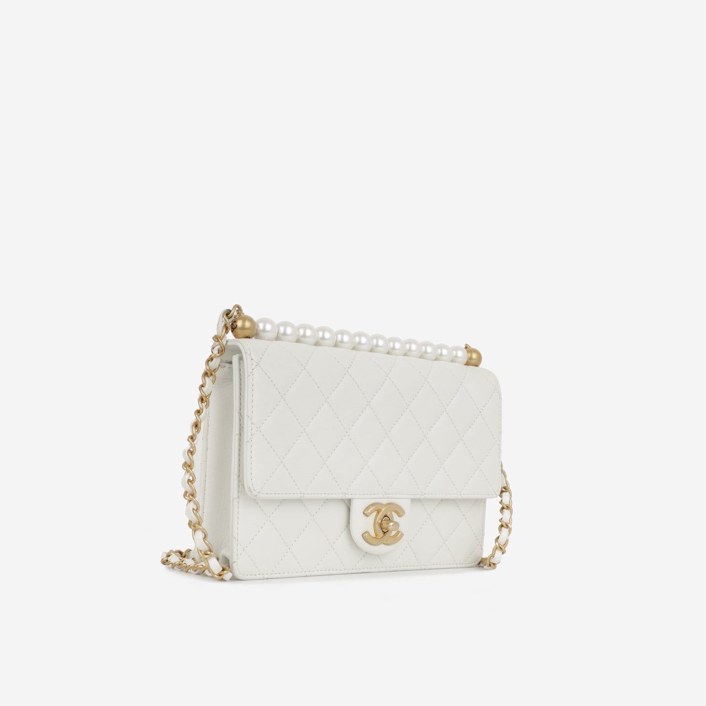 Chanel - Vertical Pearl Flap Bag - White Calfskin AGHW - - 2019