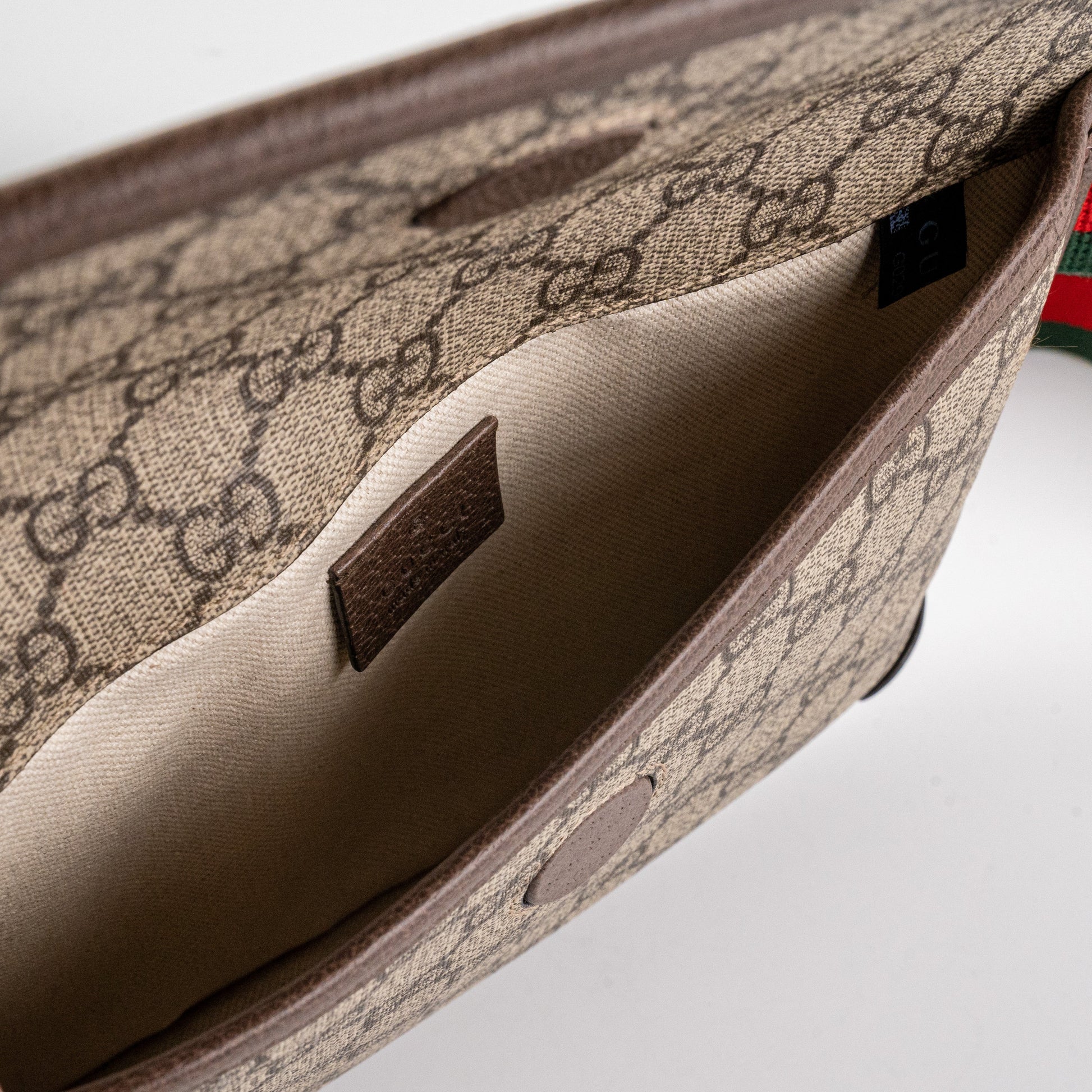 Gucci Neo Supreme Belt Bag Accessory
