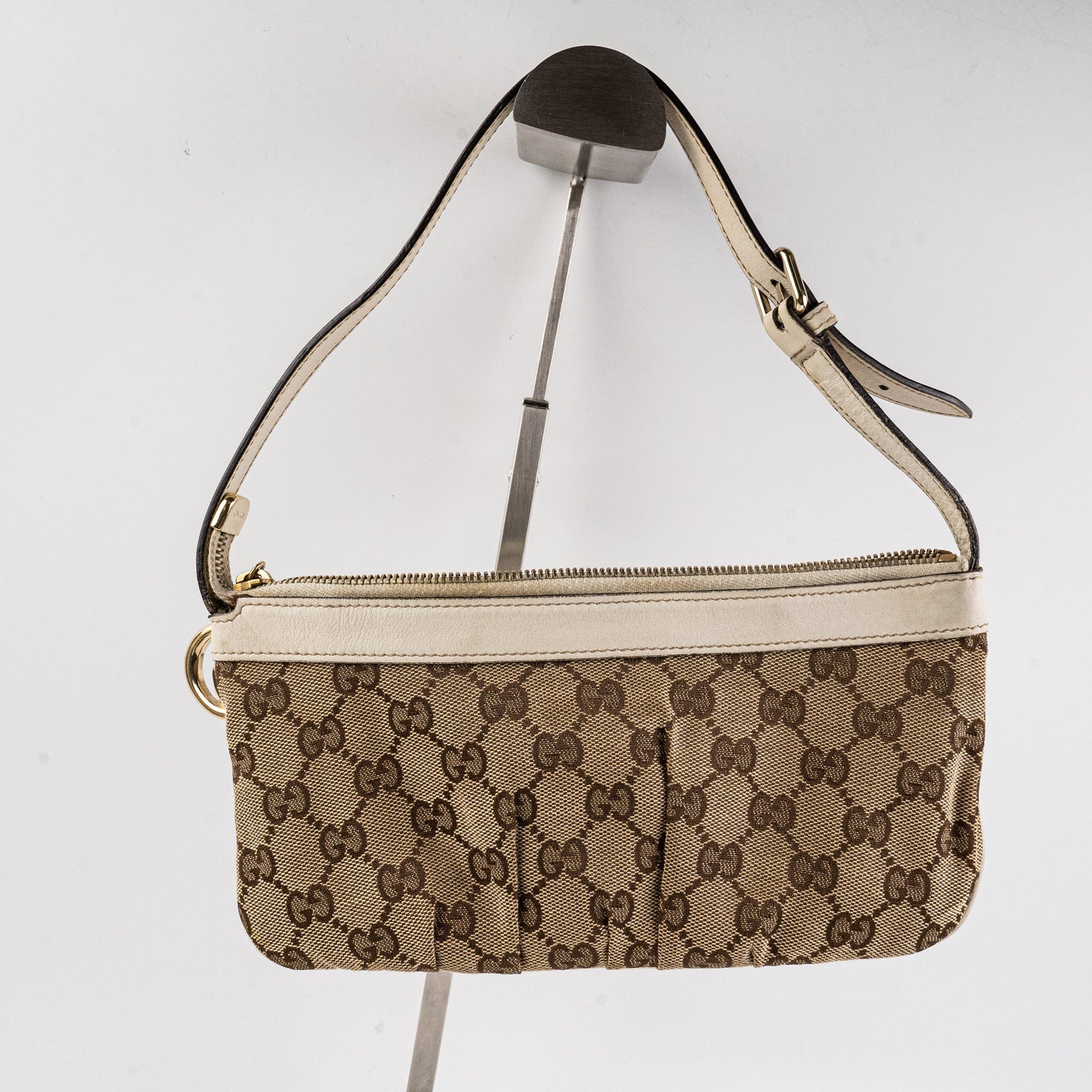 Gucci Pochette Handbag Monogram Mini Travel Bag