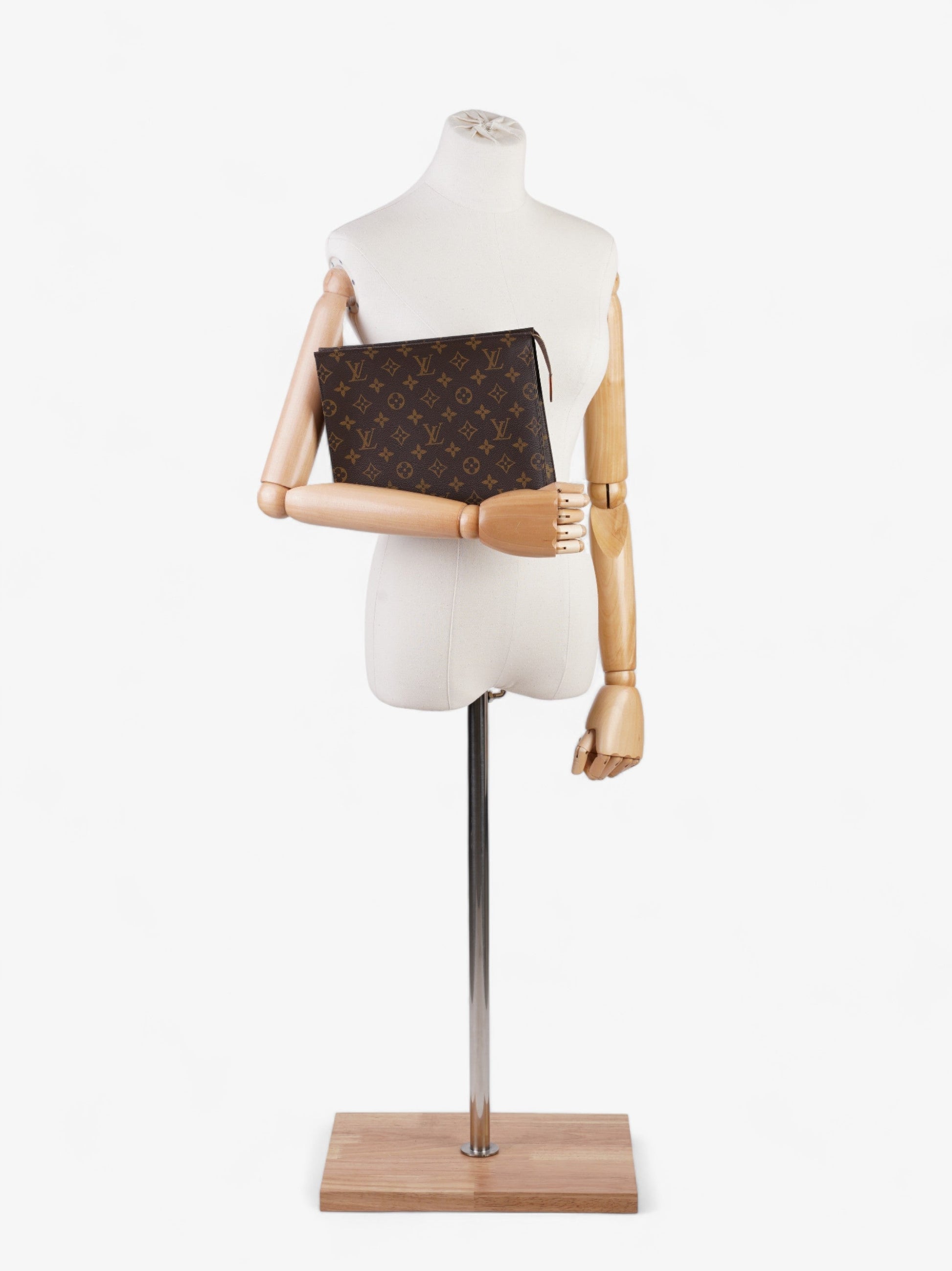 Louis Vuitton Toiletry Coated 26 Monogram Canvas Coated Canvas Apparel 13