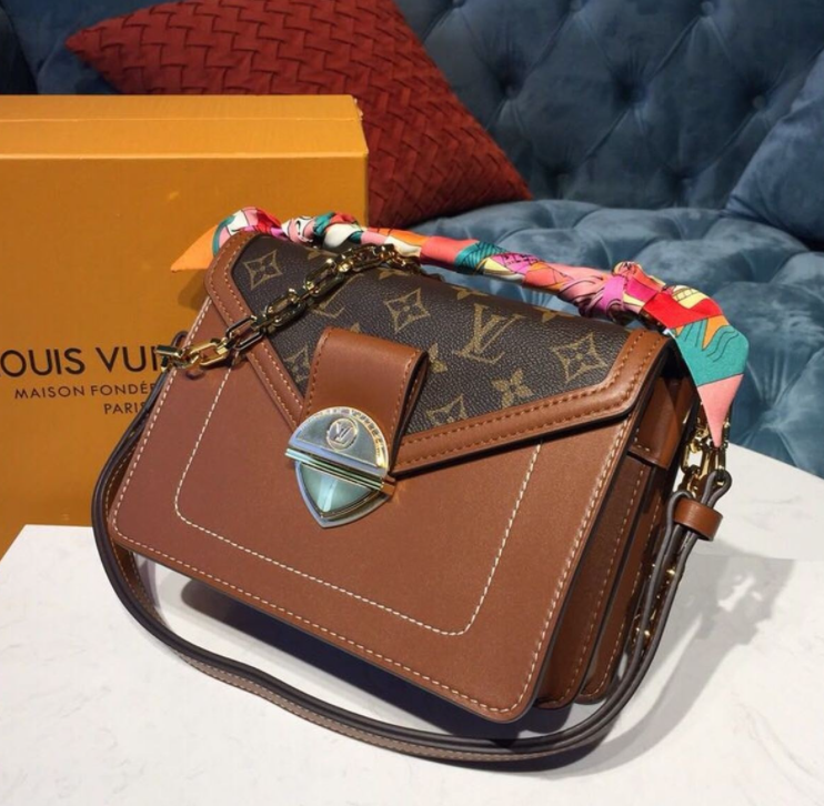 Top Quality Biface By Nicolas Ghesquiere For Canvas Monogram Shoulder Bag