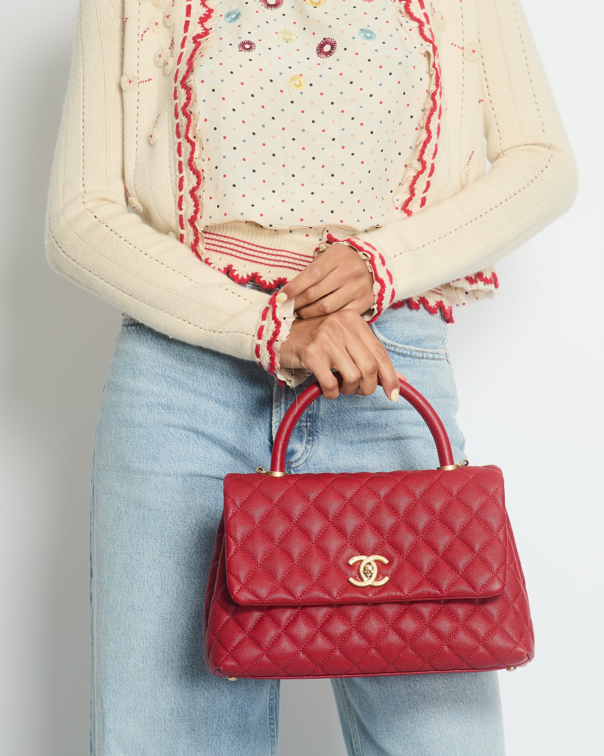 Chanel 05/C Ivory Red Cardigan Fr 38 (Uk 10) Bag