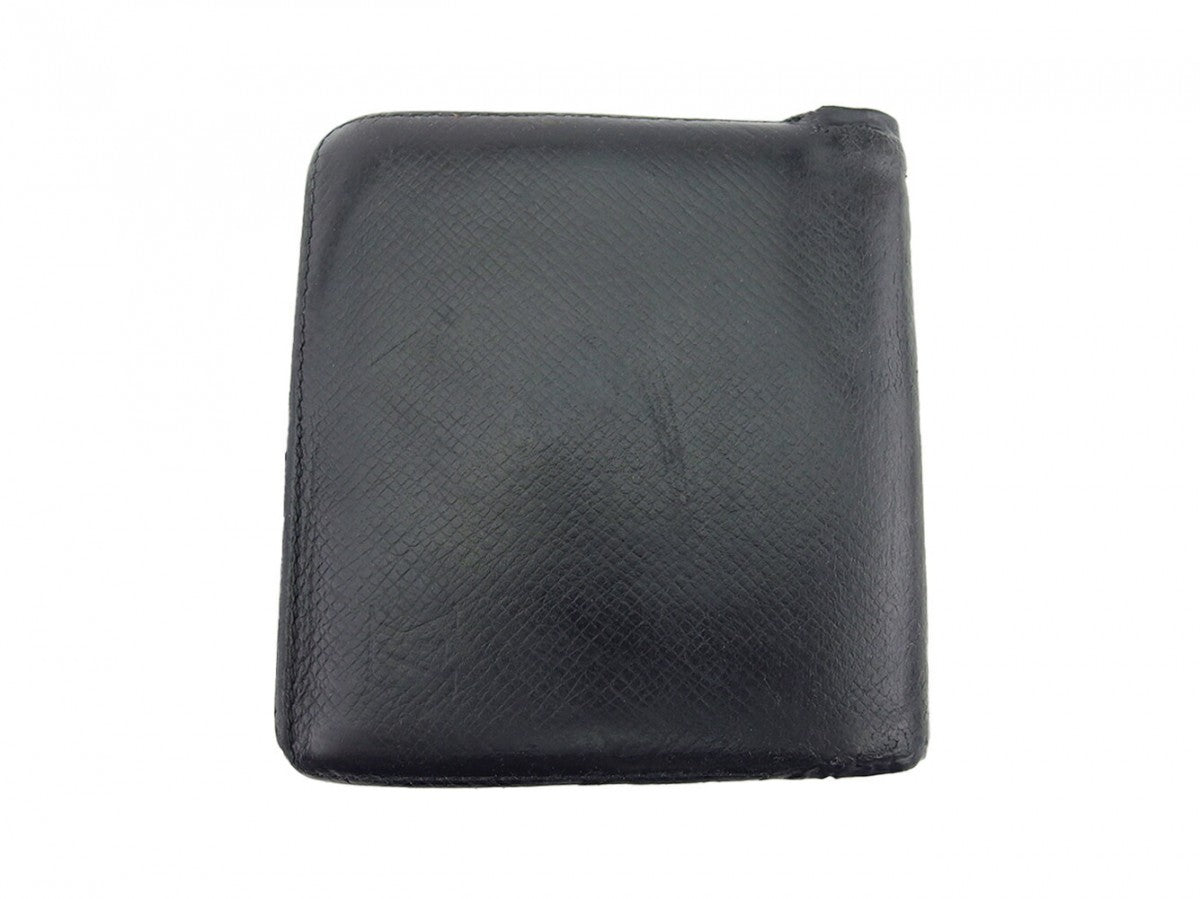 Louis Vuitton Bifold Noir Taiga Line Wallet Case