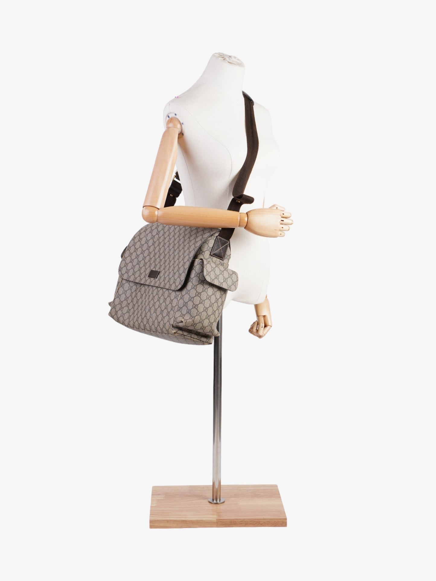 Gucci Baby Changing Bag And Ebony Supreme Coated Canvas Beige Shoulder Bag Canvas 4