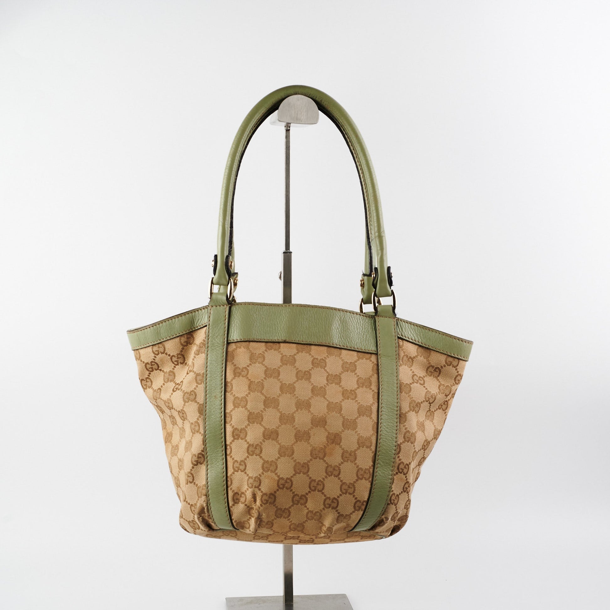 Gucci Abbey Ring Shoulder Bag Jewelry