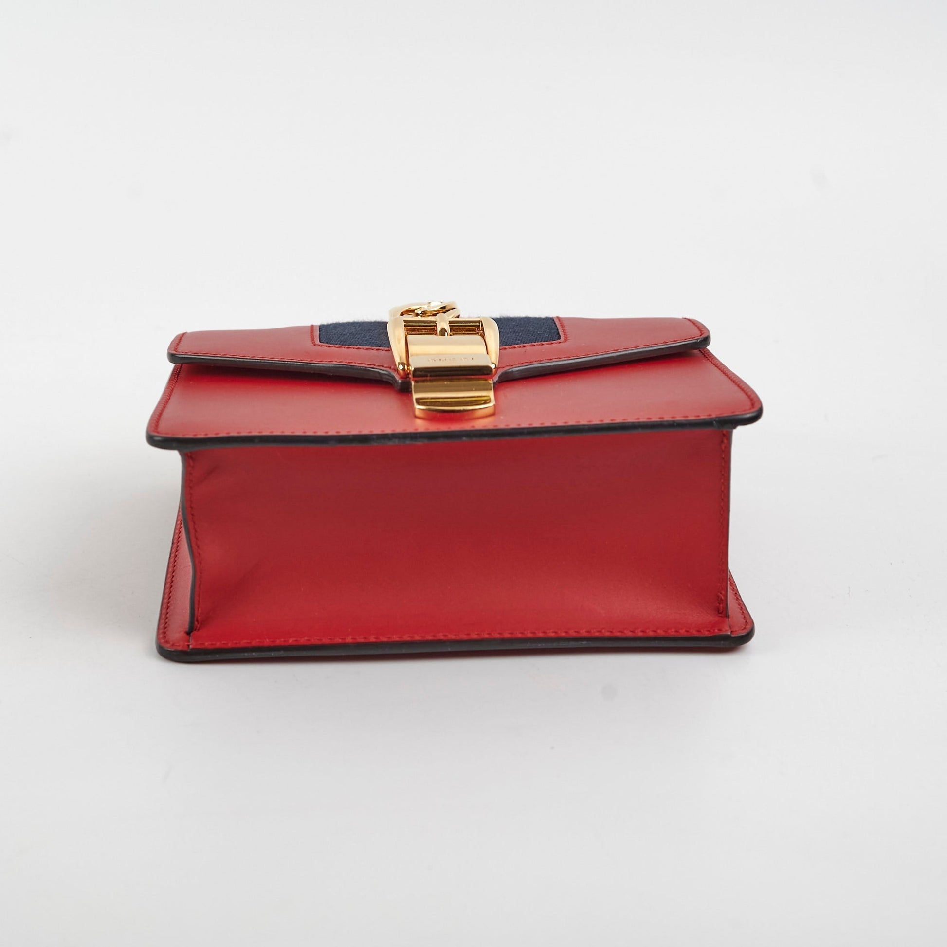 Gucci Sylvie Crossbody Bag Red Mini
