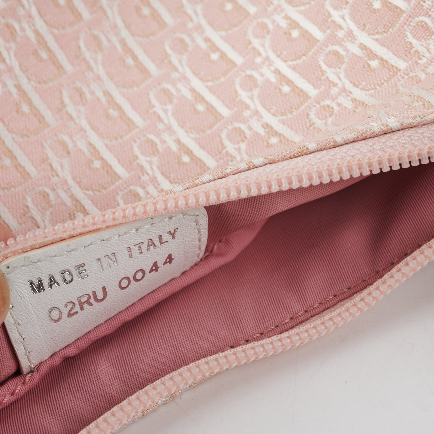 Dior Item issimo Trotter Pochette Bag Pink Shoulder Bag