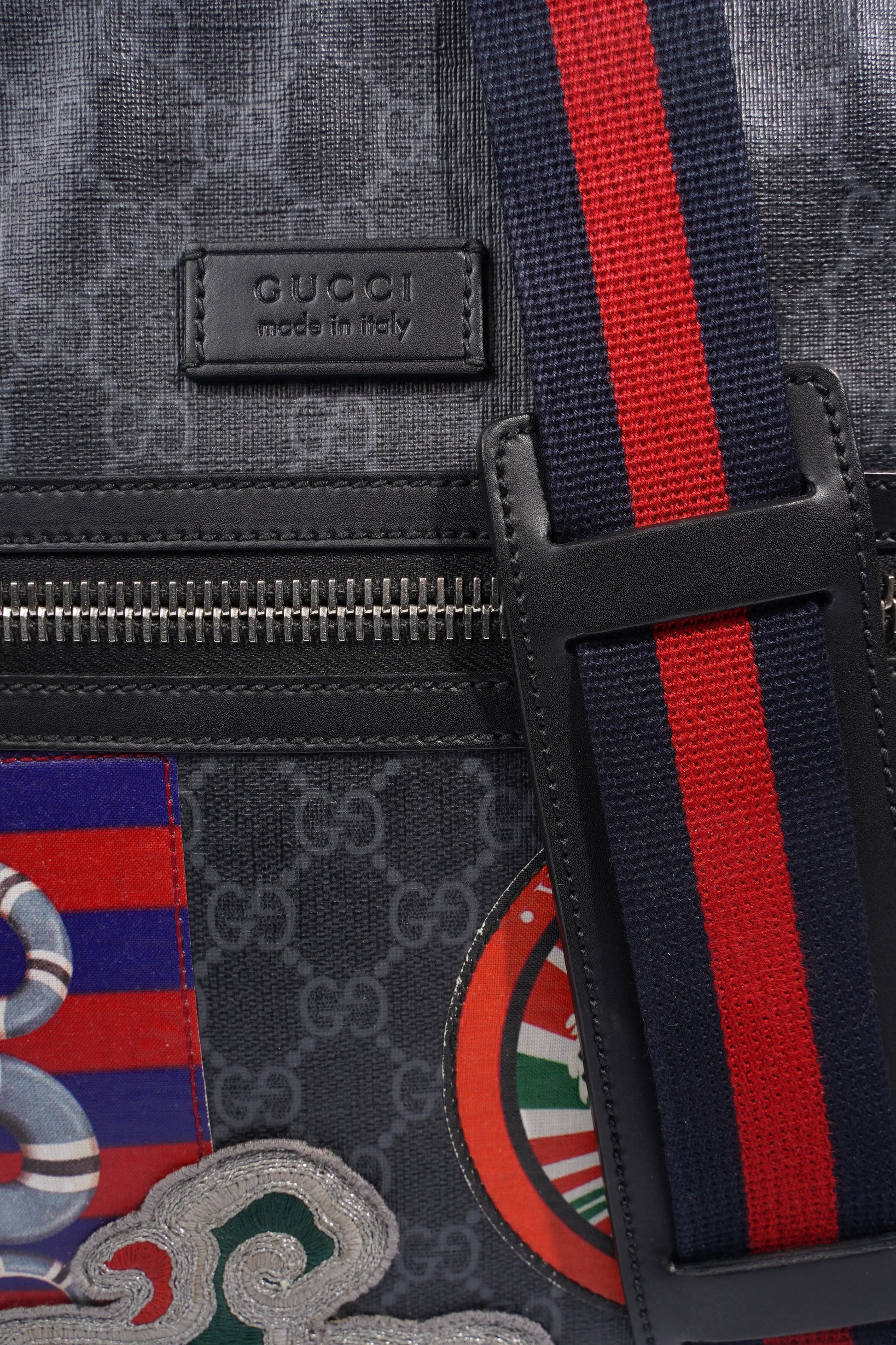 Gucci Night Courrier Messenger Bag Supreme Coated Canvas Black Crossbody Bag