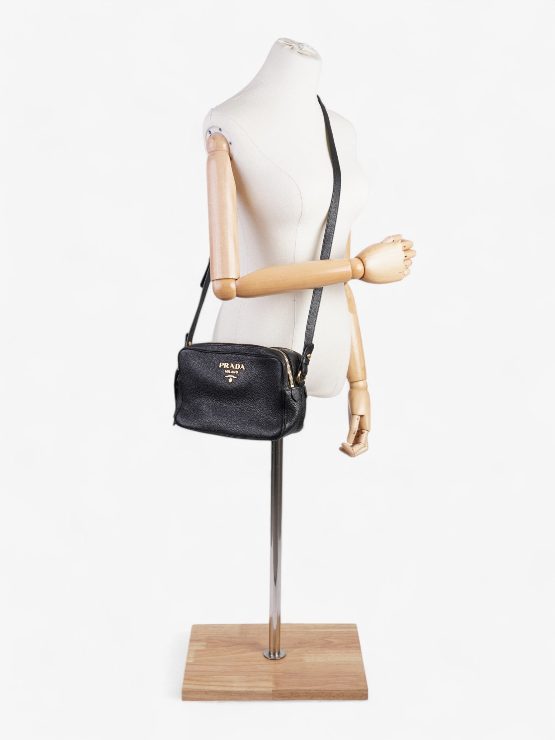 Prada Camera Bag Leather Saffiano Black Crossbody Bag Black Saffiano Leather
