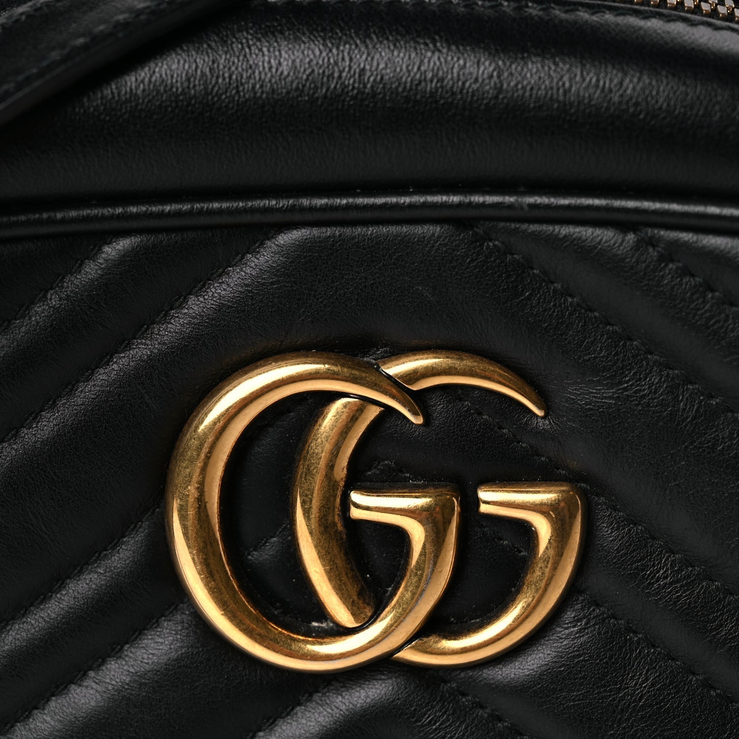 Gucci Calfskin Matelasse Small GG Marmont Chain Shoulder Bag Black