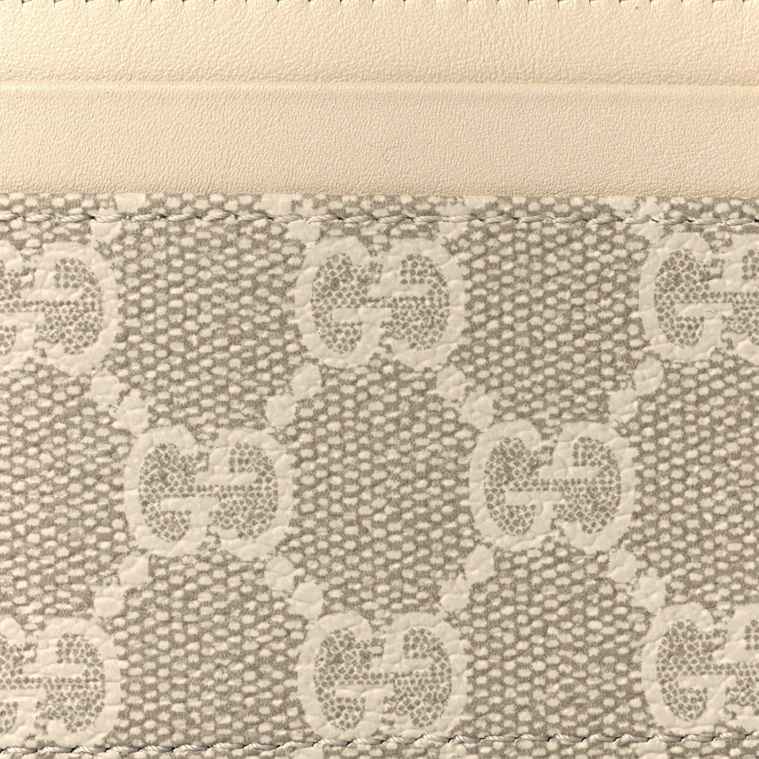 Gucci GG Supreme Monogram Calfskin Card Holder Beige Mystic White