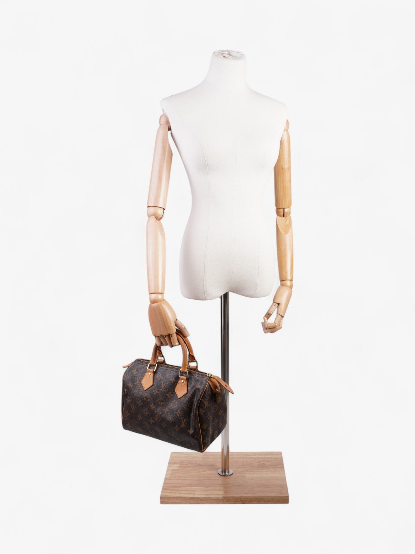 Louis Vuitton Speedy Coated 25 Monogram Canvas Coated Canvas Apparel Canvas 244