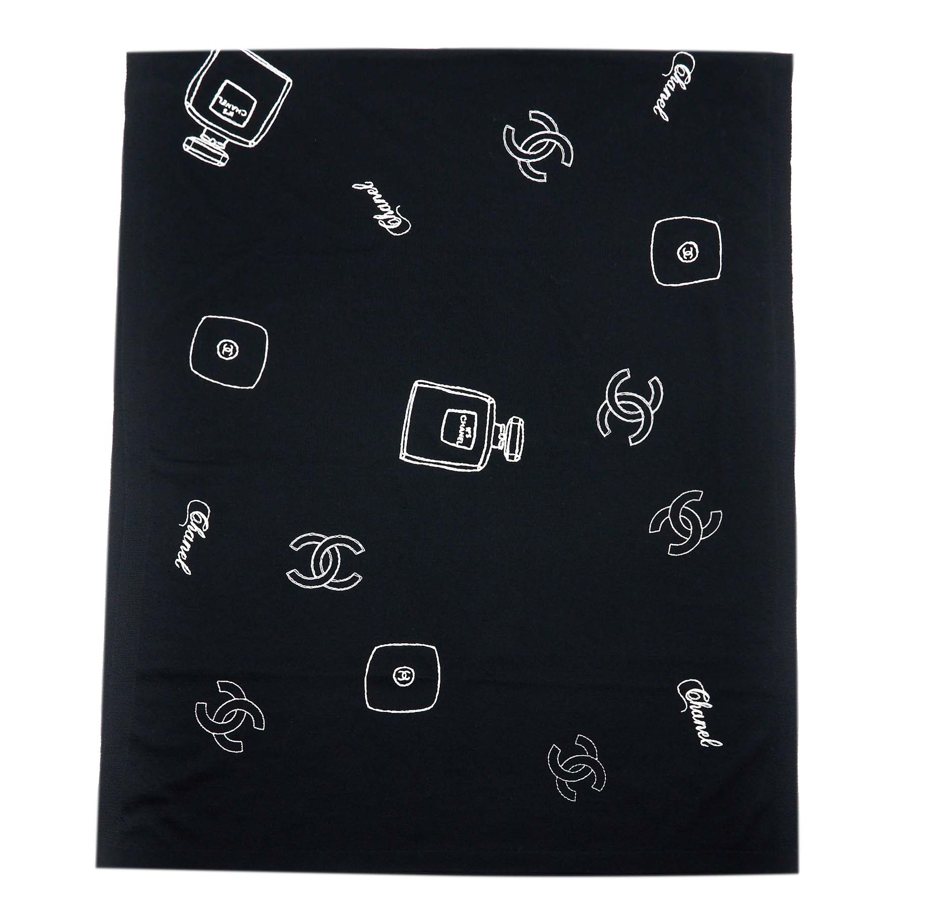 Chanel 21s Scarf Wool Black White