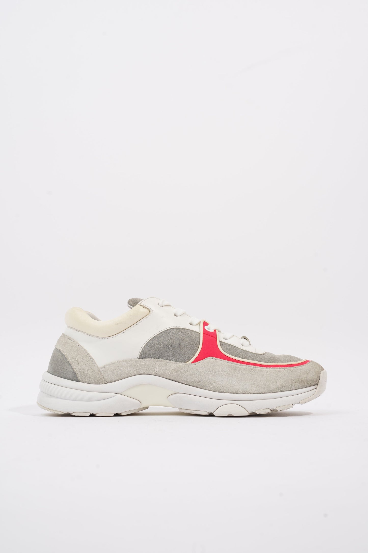 Chanel CC Logo Sneaker Grey   White   Red Suede EU 37.5 UK 4.5