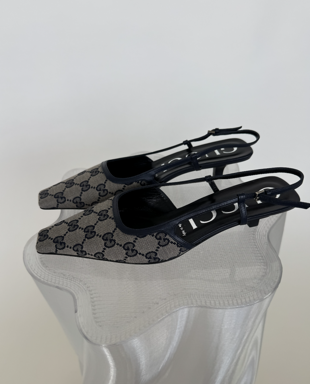 Gucci GG Slingback Pumps 35mm GG Navy Blue - FULL SET