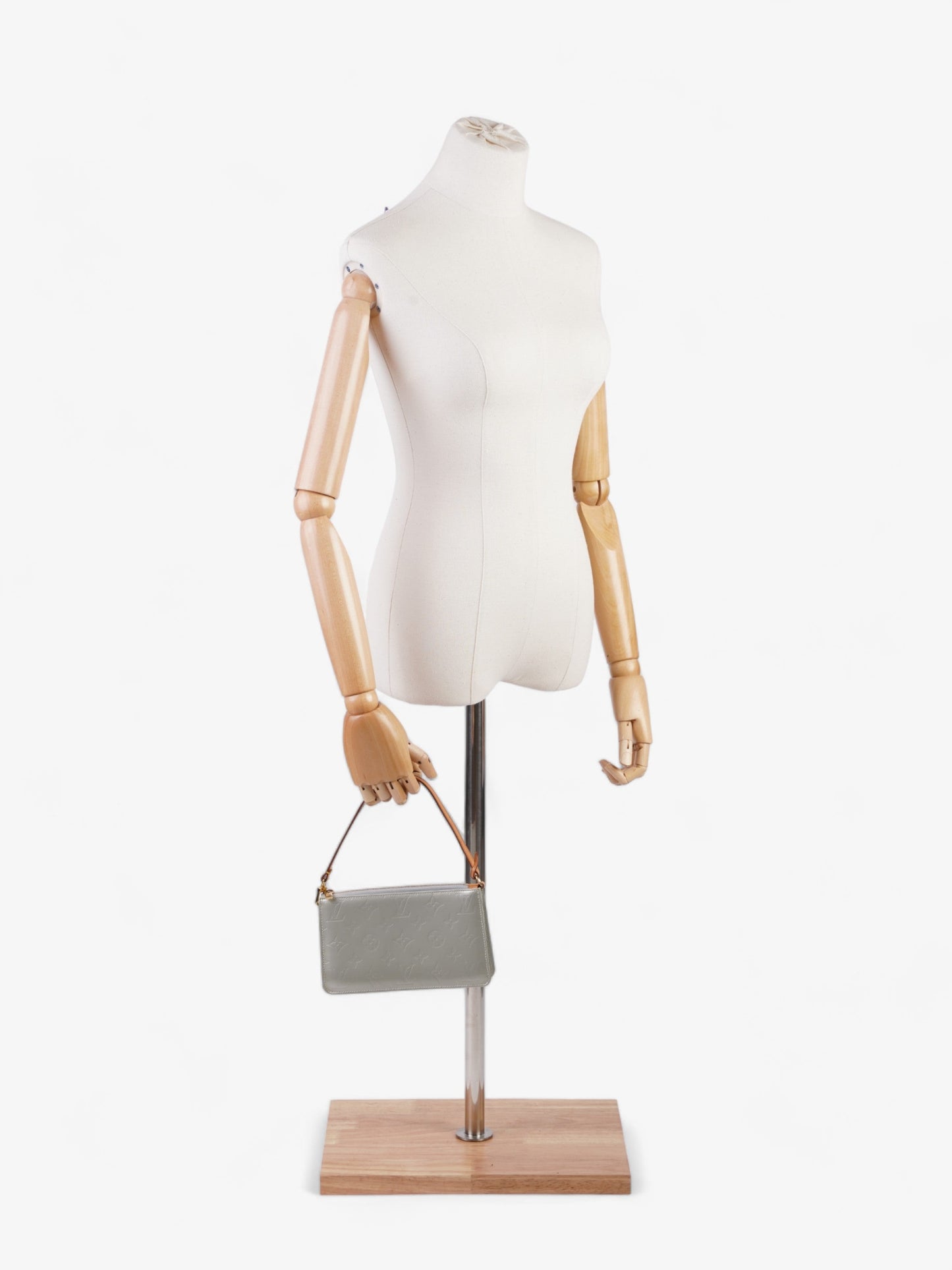 Louis Vuitton Pochette Patent Monogram Vernis Leather Silver Clutch Bag