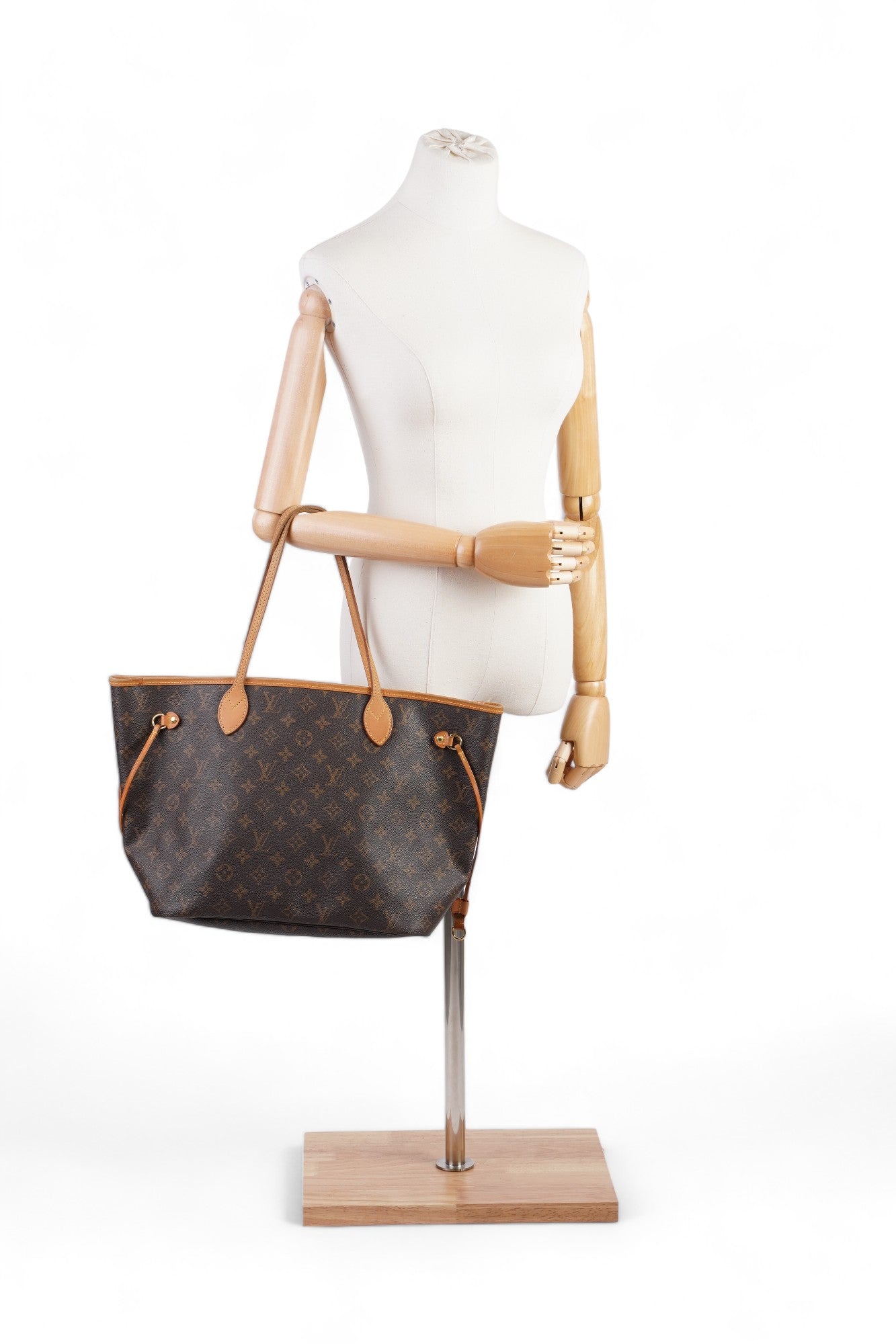 Louis Vuitton Neverfull Coated MM Monogram Canvas Coated Canvas Apparel Mm 1
