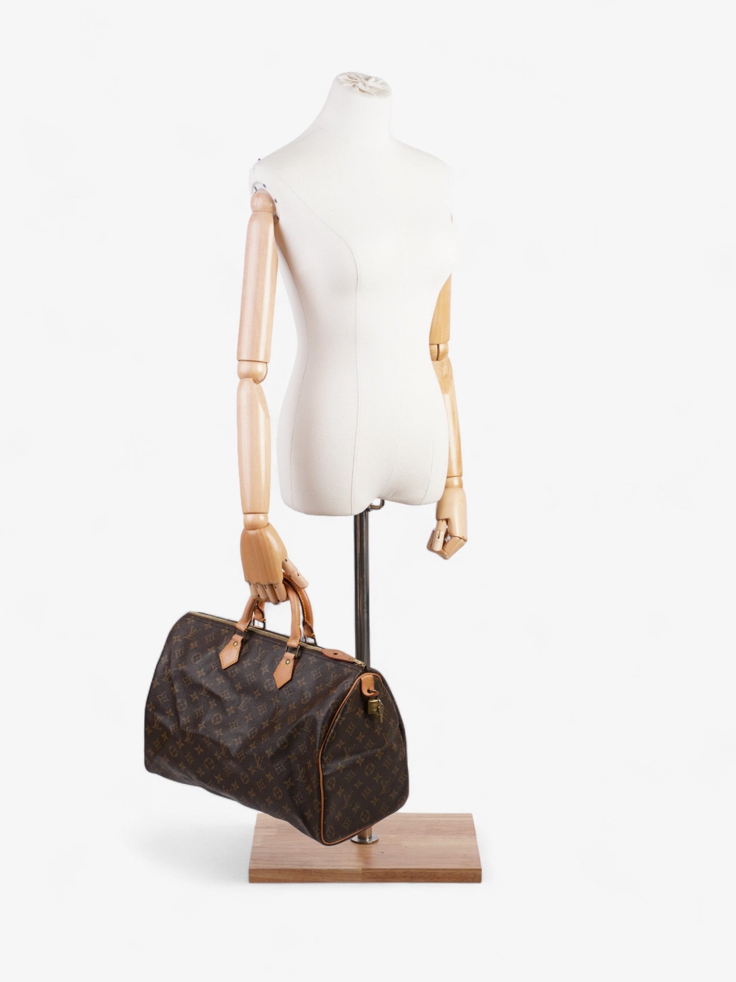 Louis Vuitton Speedy Coated 40 Monogram Canvas Coated Canvas Apparel Canvas 106