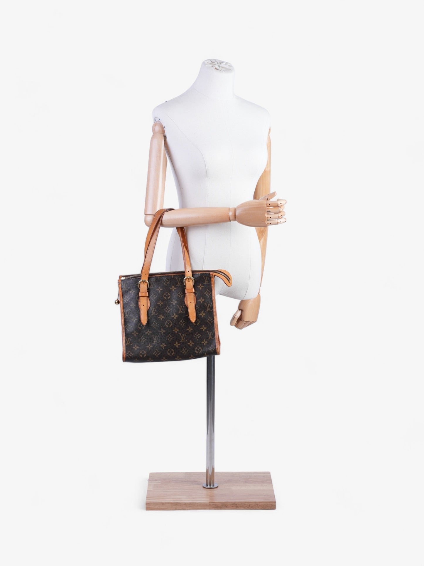 Louis Vuitton Popincourt N A Monogram Handbag