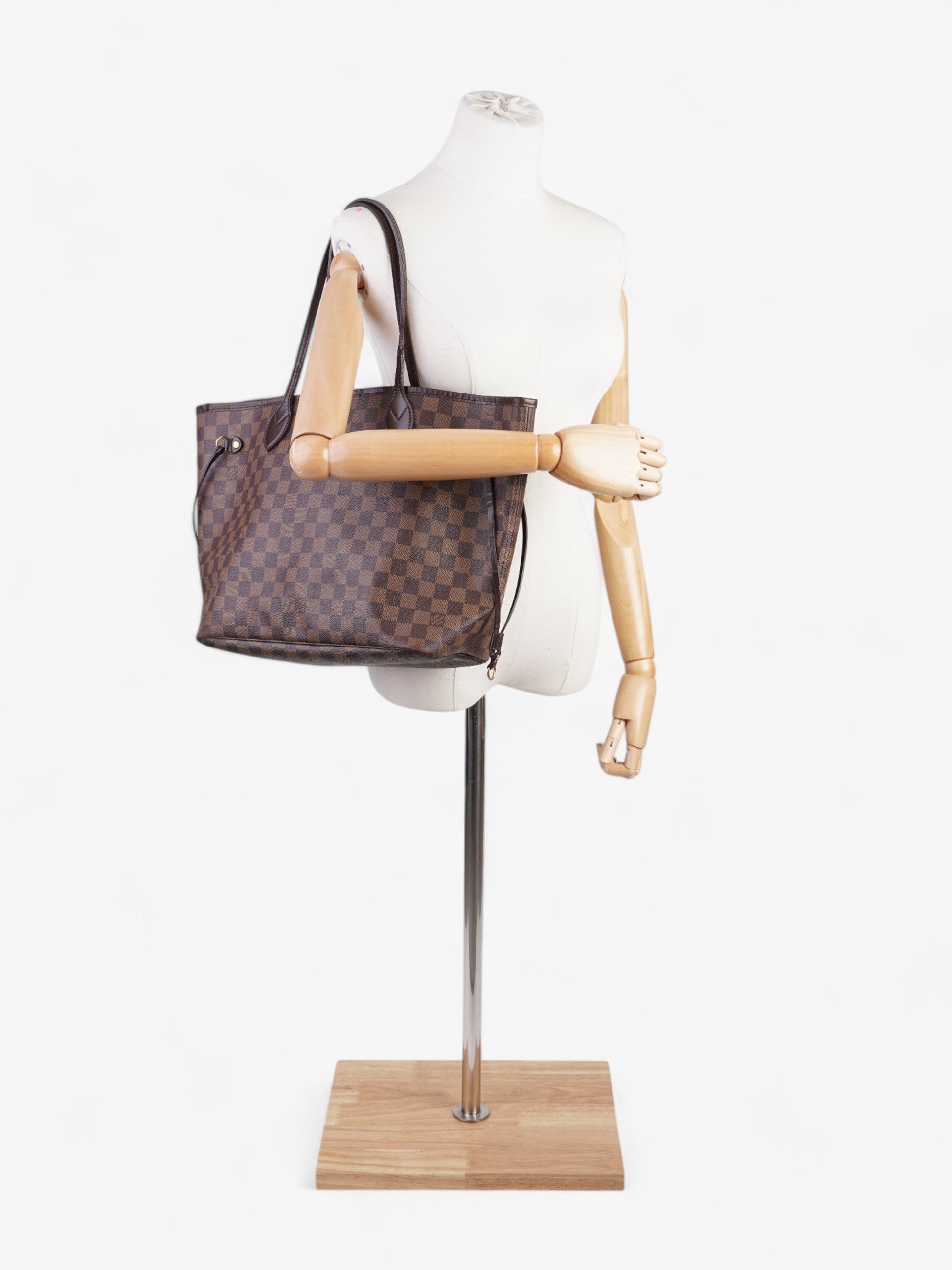 Louis Vuitton Neverfull Ebene Coated MM Damier Canvas Coated Canvas Apparel Mm 42