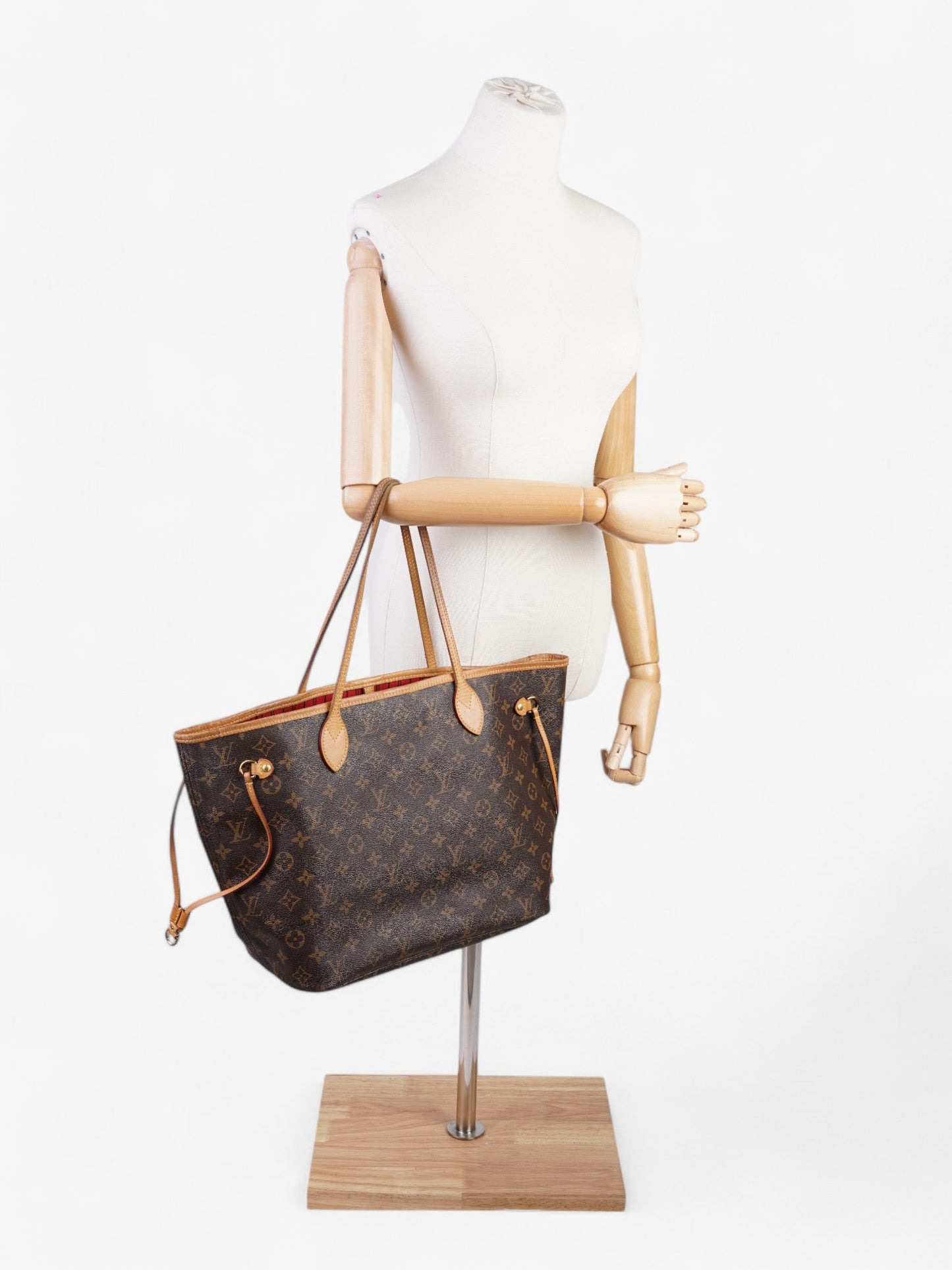 Louis Vuitton Neverfull Coated MM Monogram Canvas Coated Canvas Apparel Mm 41