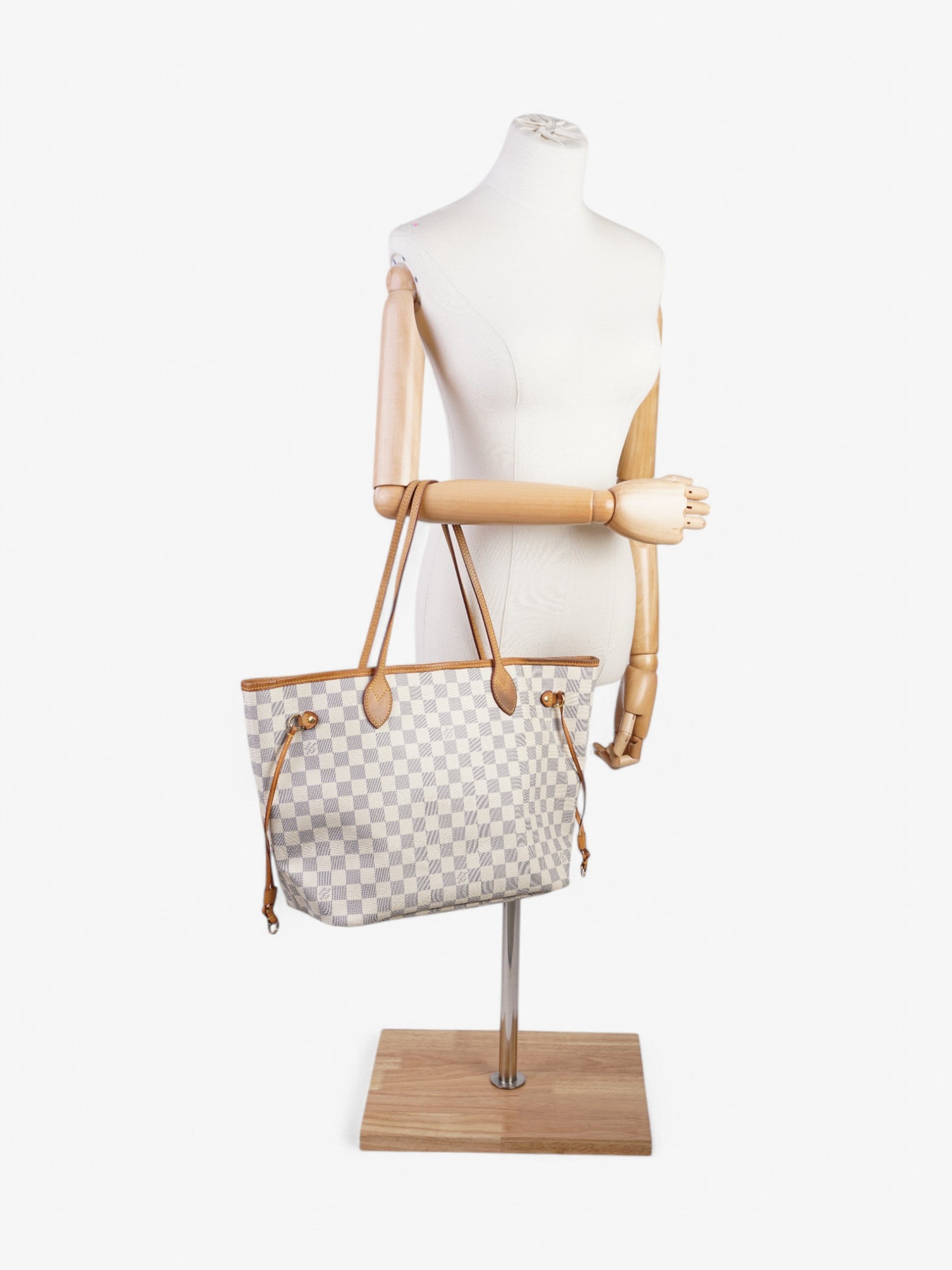 Louis Vuitton Neverfull Azur Coated MM Damier Canvas Coated Canvas Apparel Mm 20
