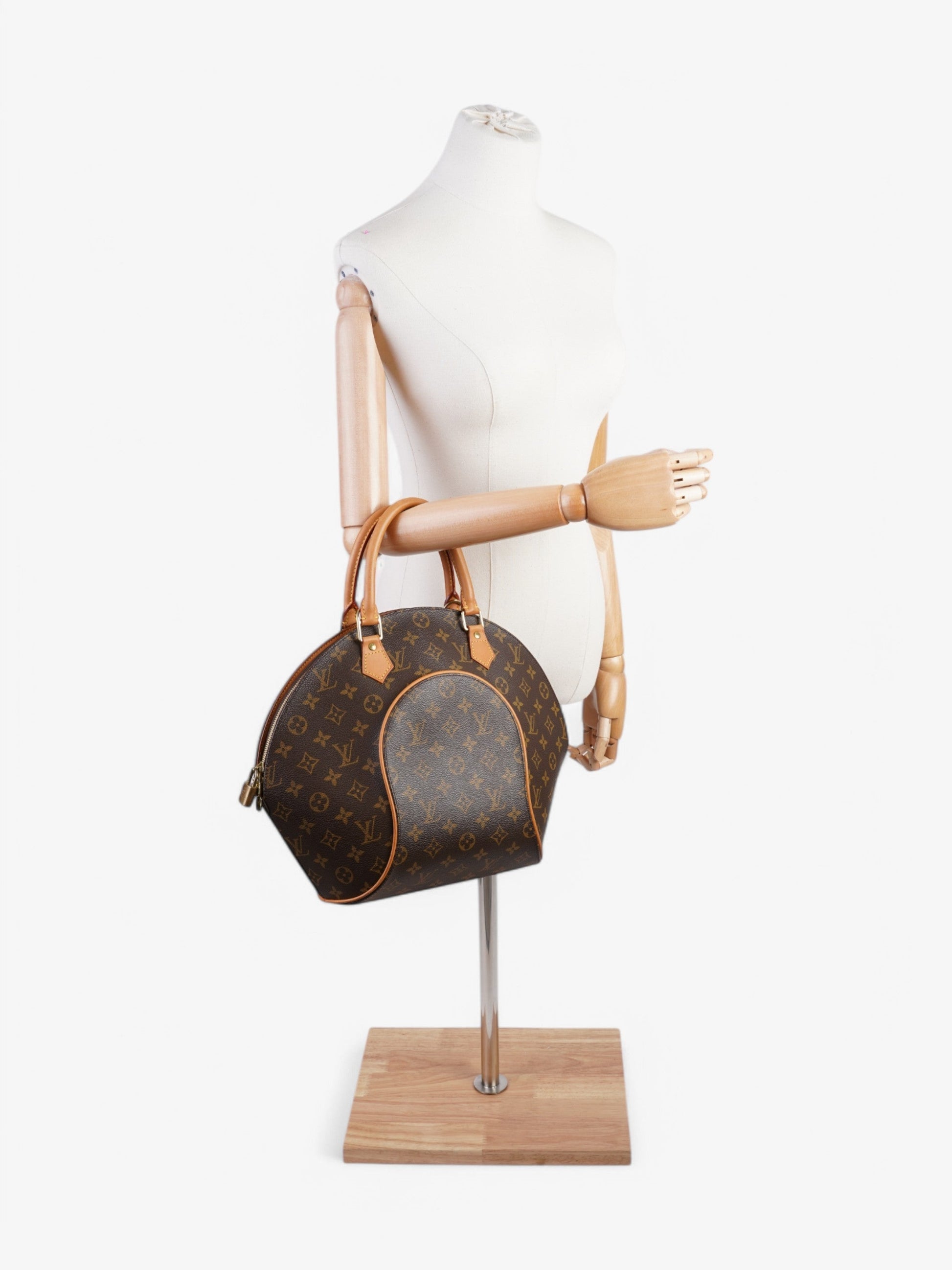 Louis Vuitton Ellipse Coated MM Monogram Canvas Coated Canvas Apparel Mm 8